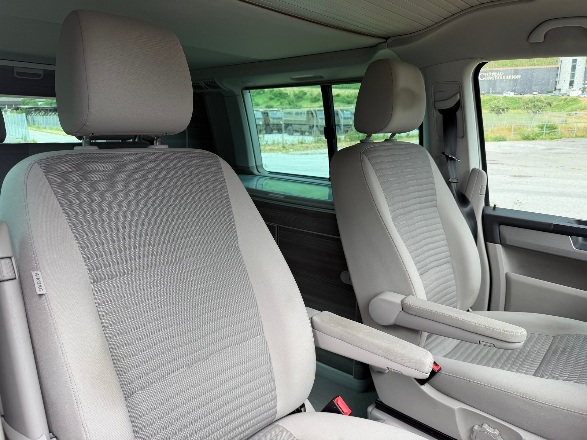 VW T6 California 2.0 TDI Ocean 4Motion DSG-image-11