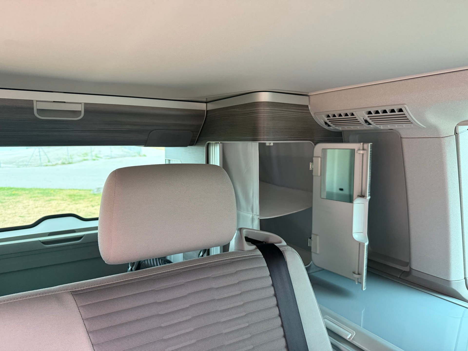 VW T6 California 2.0 TDI Ocean 4Motion DSG-image-15