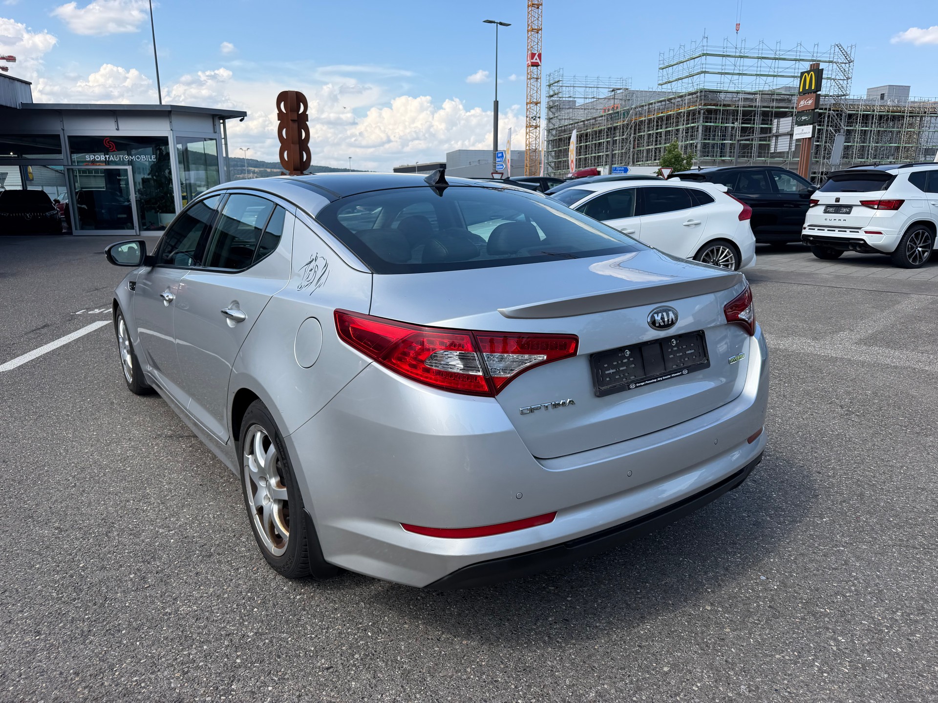 KIA Optima 2.0 CVVT Hybrid Automatic-image-7