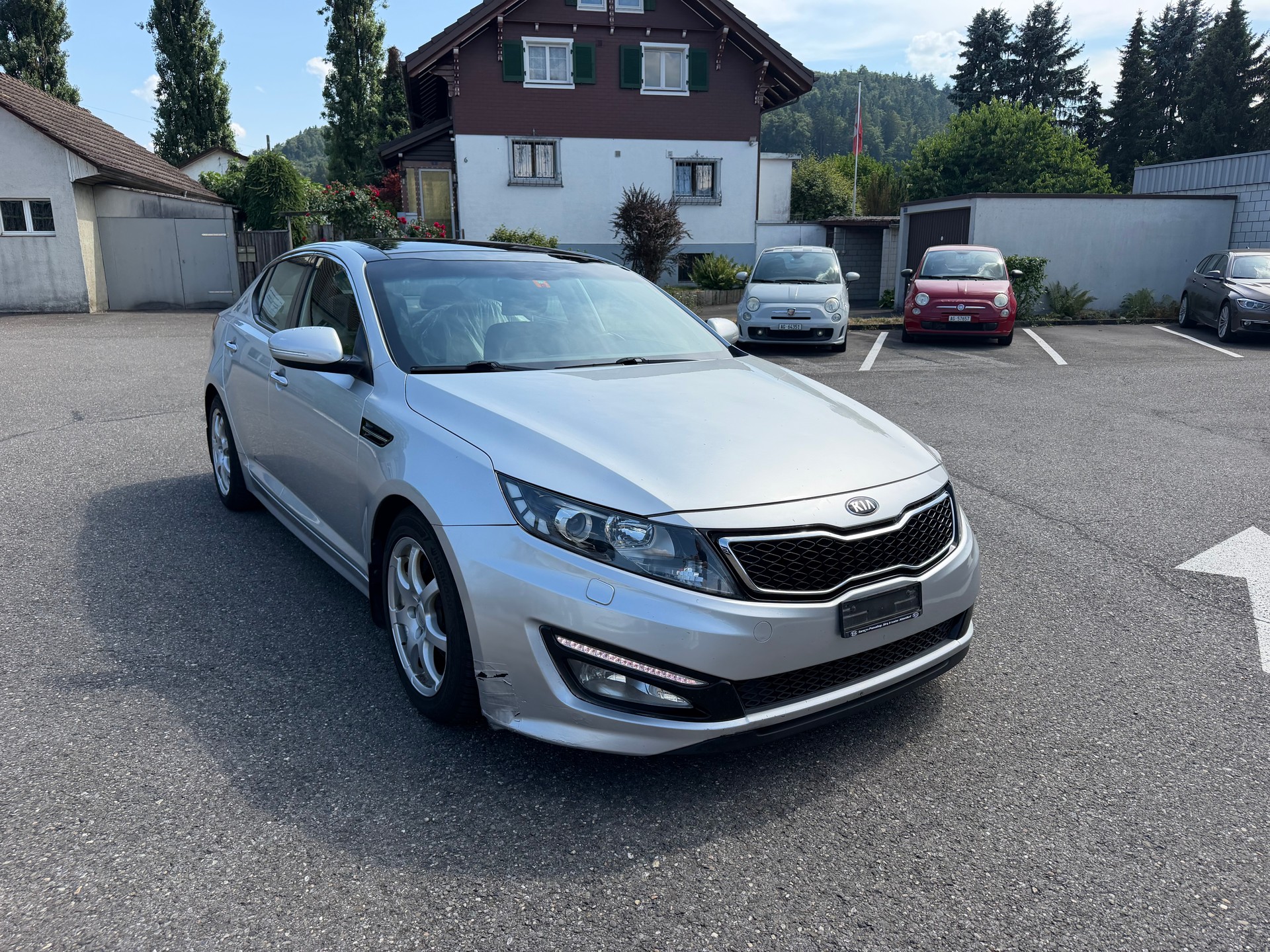 KIA Optima 2.0 CVVT Hybrid Automatic-image-2