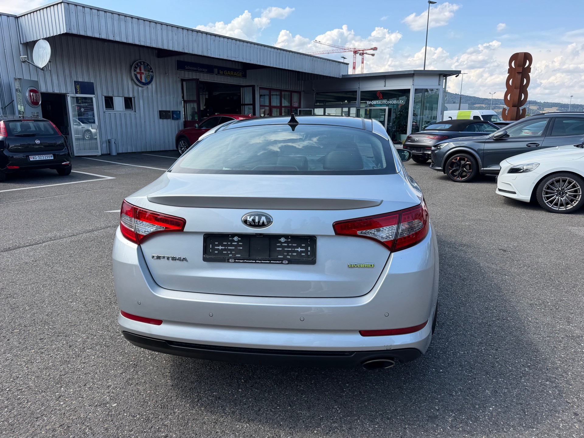 KIA Optima 2.0 CVVT Hybrid Automatic-image-6