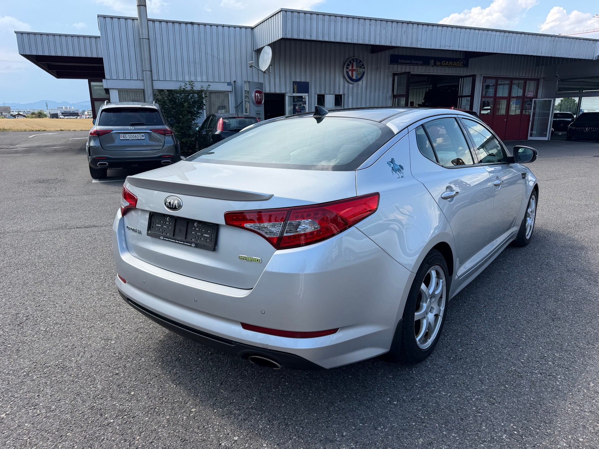 KIA Optima 2.0 CVVT Hybrid Automatic-image-5