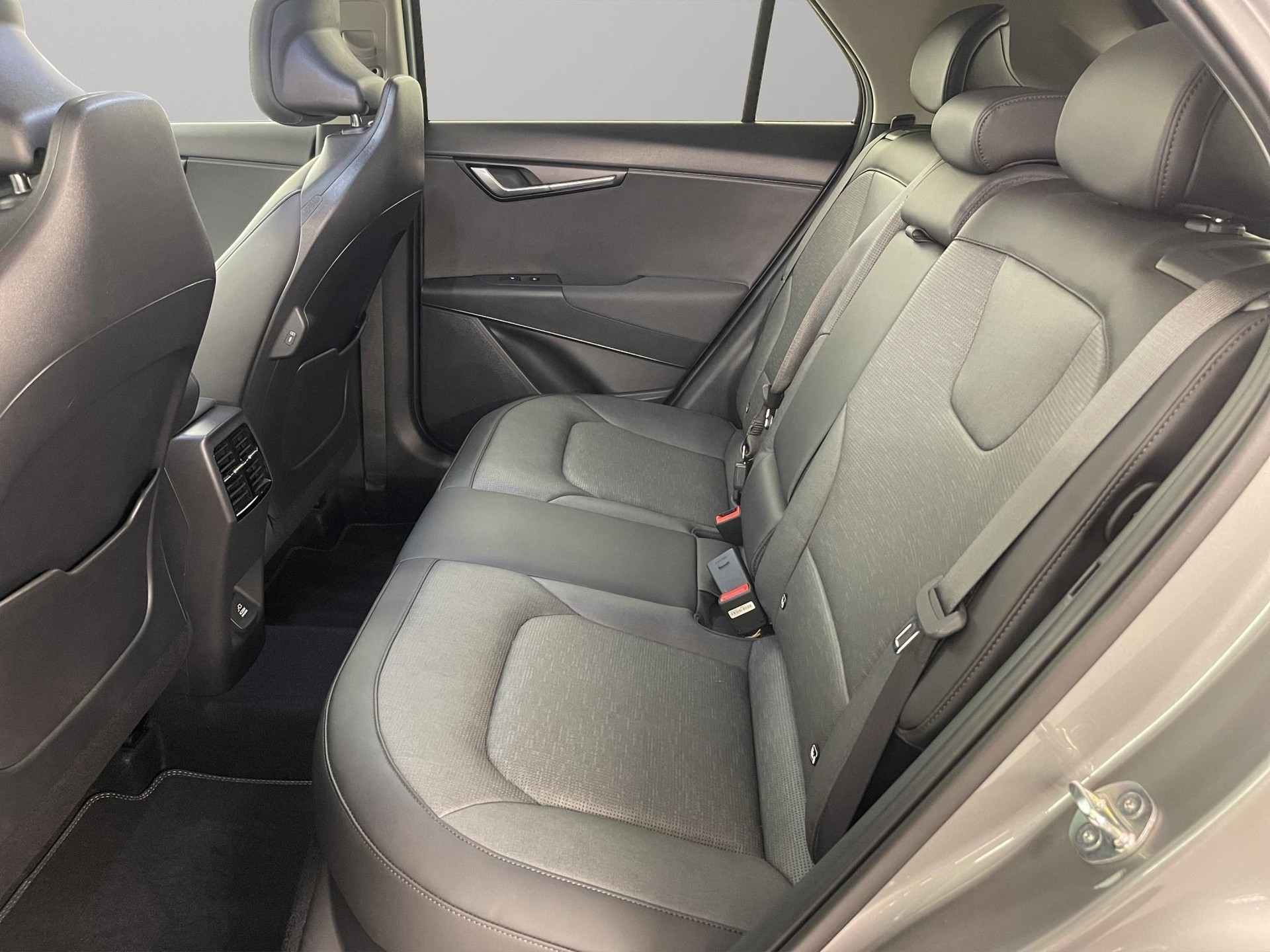KIA Niro 1.6 GDi Plug-in Hybrid Style-image-7