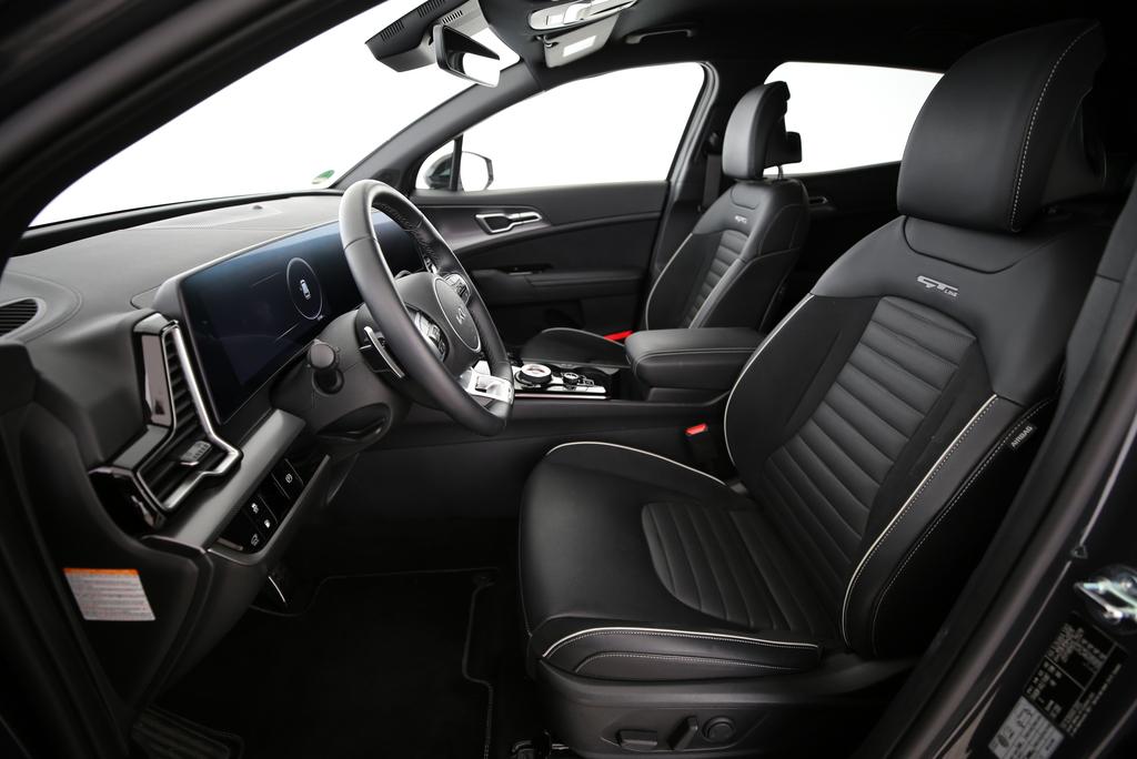 KIA Sportage 1.6 T-GDi PHEV GT-Line-image-3