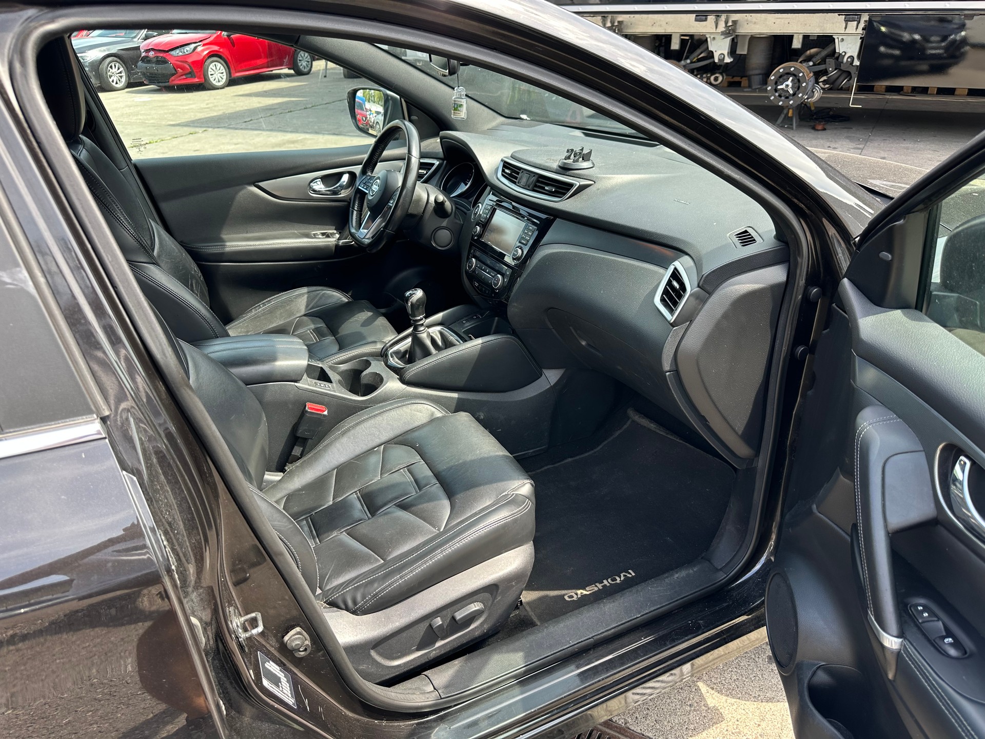 NISSAN Qashqai 1.6 dCi tekna+ ALL-MODE 4x4-image-10