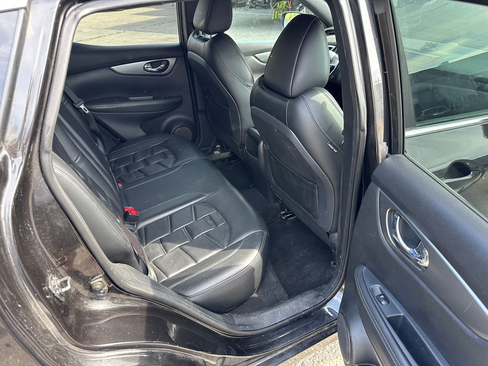 NISSAN Qashqai 1.6 dCi tekna+ ALL-MODE 4x4-image-9