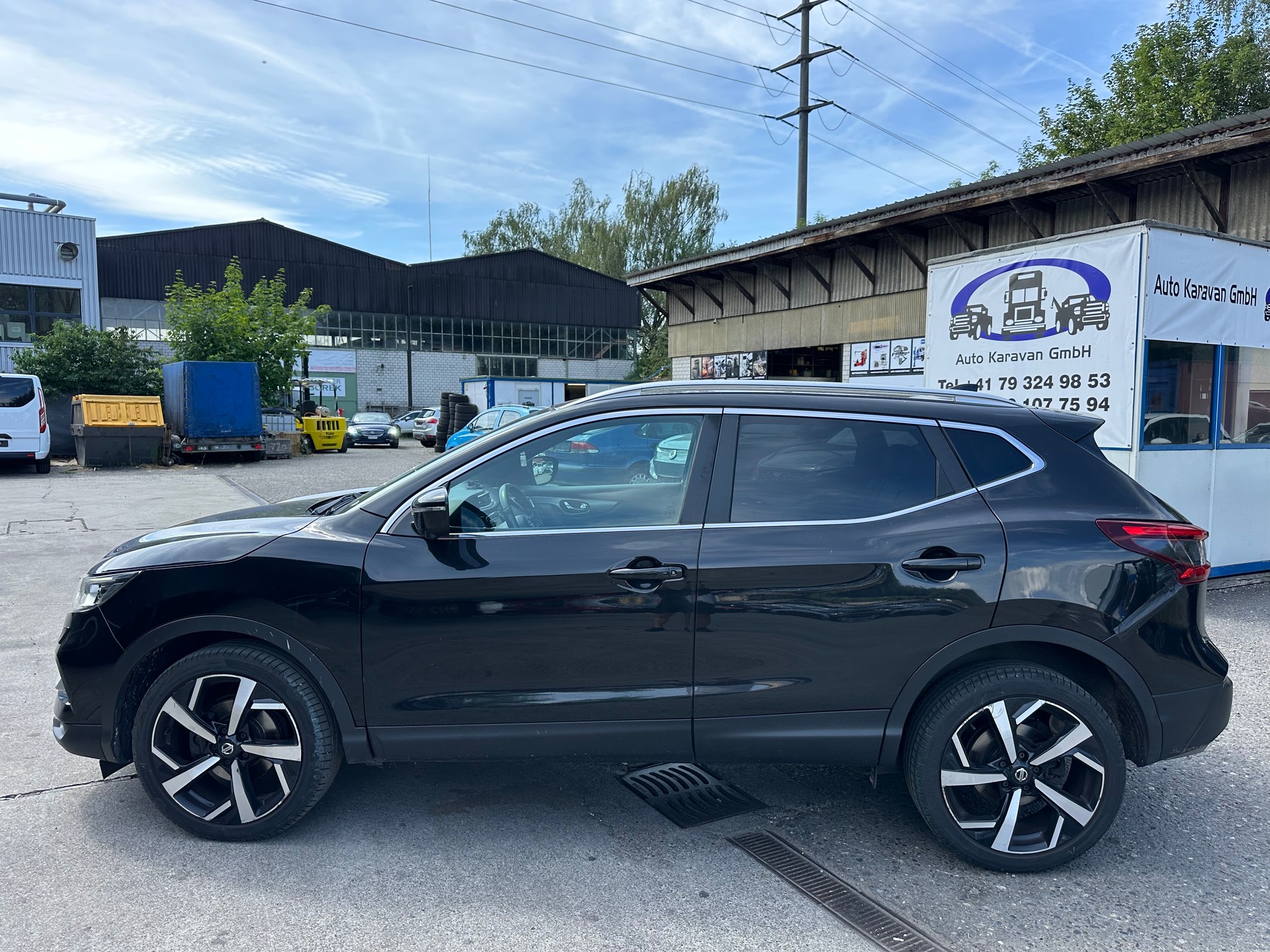 NISSAN Qashqai 1.6 dCi tekna+ ALL-MODE 4x4-image-4