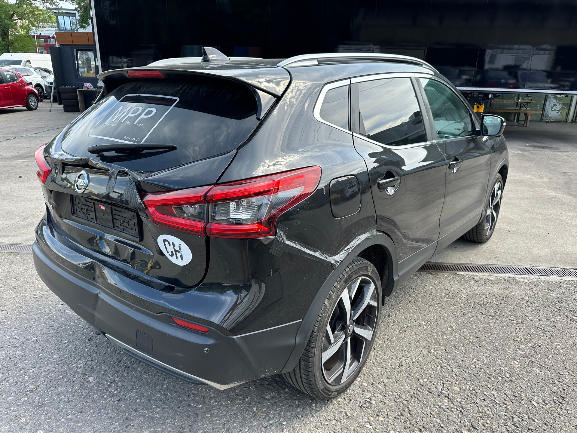 NISSAN Qashqai 1.6 dCi tekna+ ALL-MODE 4x4-image-7