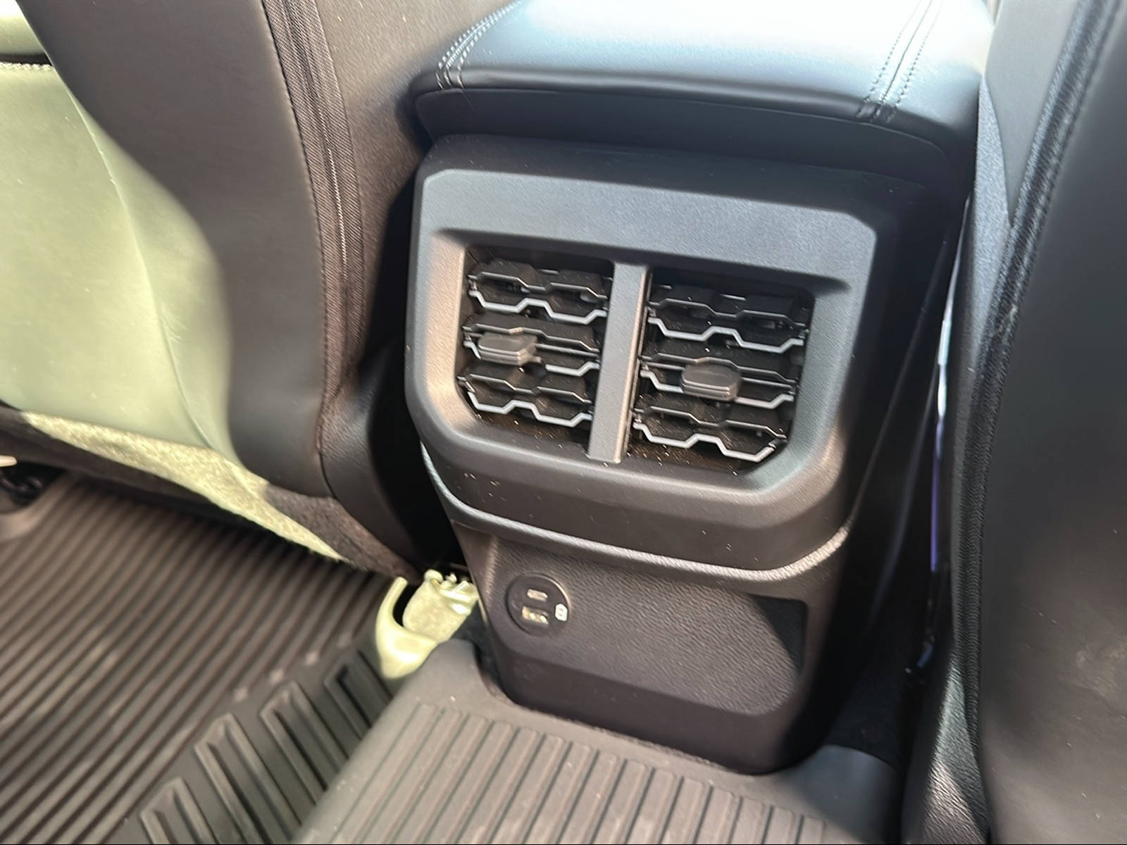 FORD Ranger Raptor 3.0 Eco Boost 4x4 A-image-16