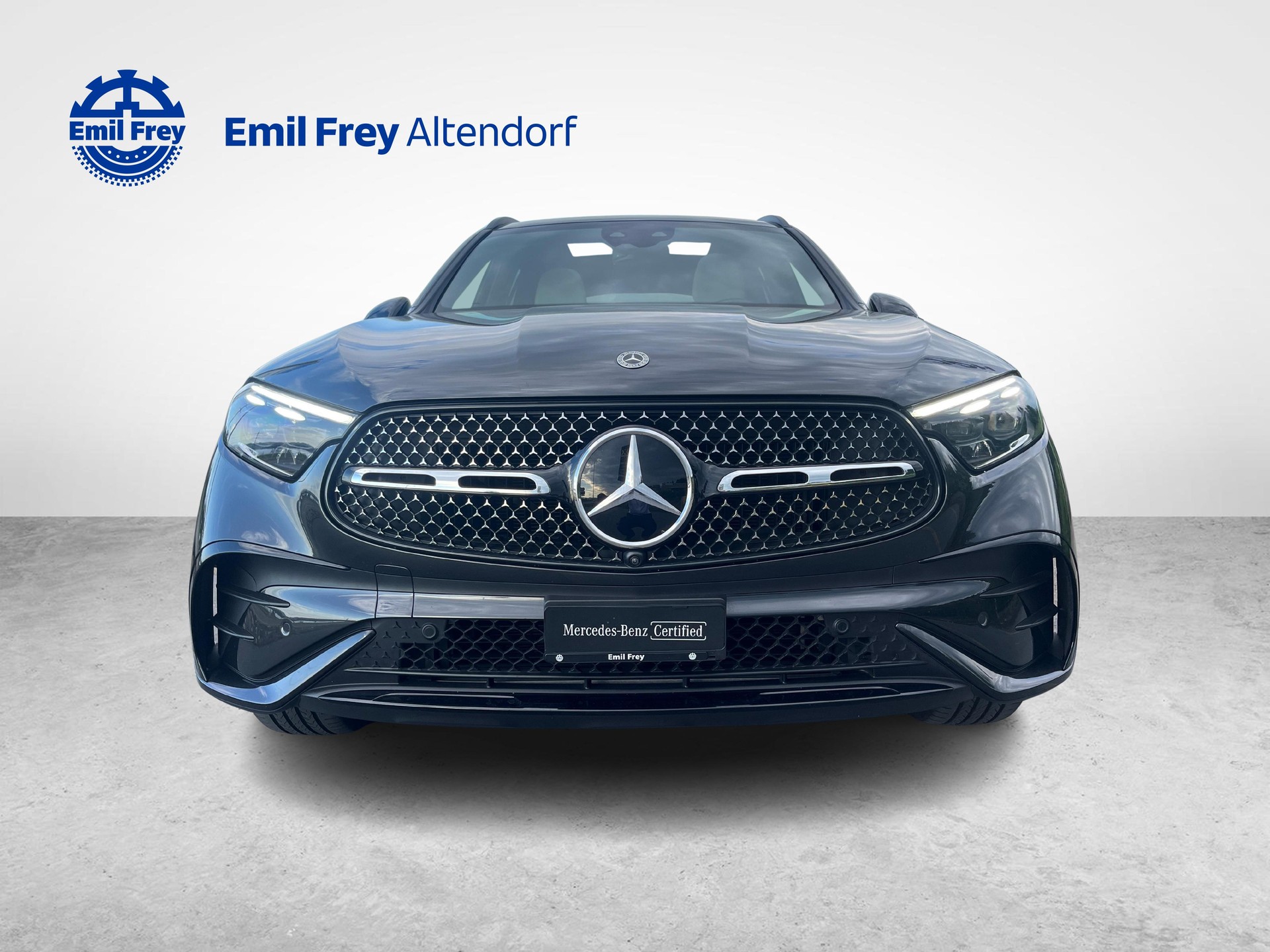 MERCEDES-BENZ GLC 300 e 4MATIC AMG Line-image-7