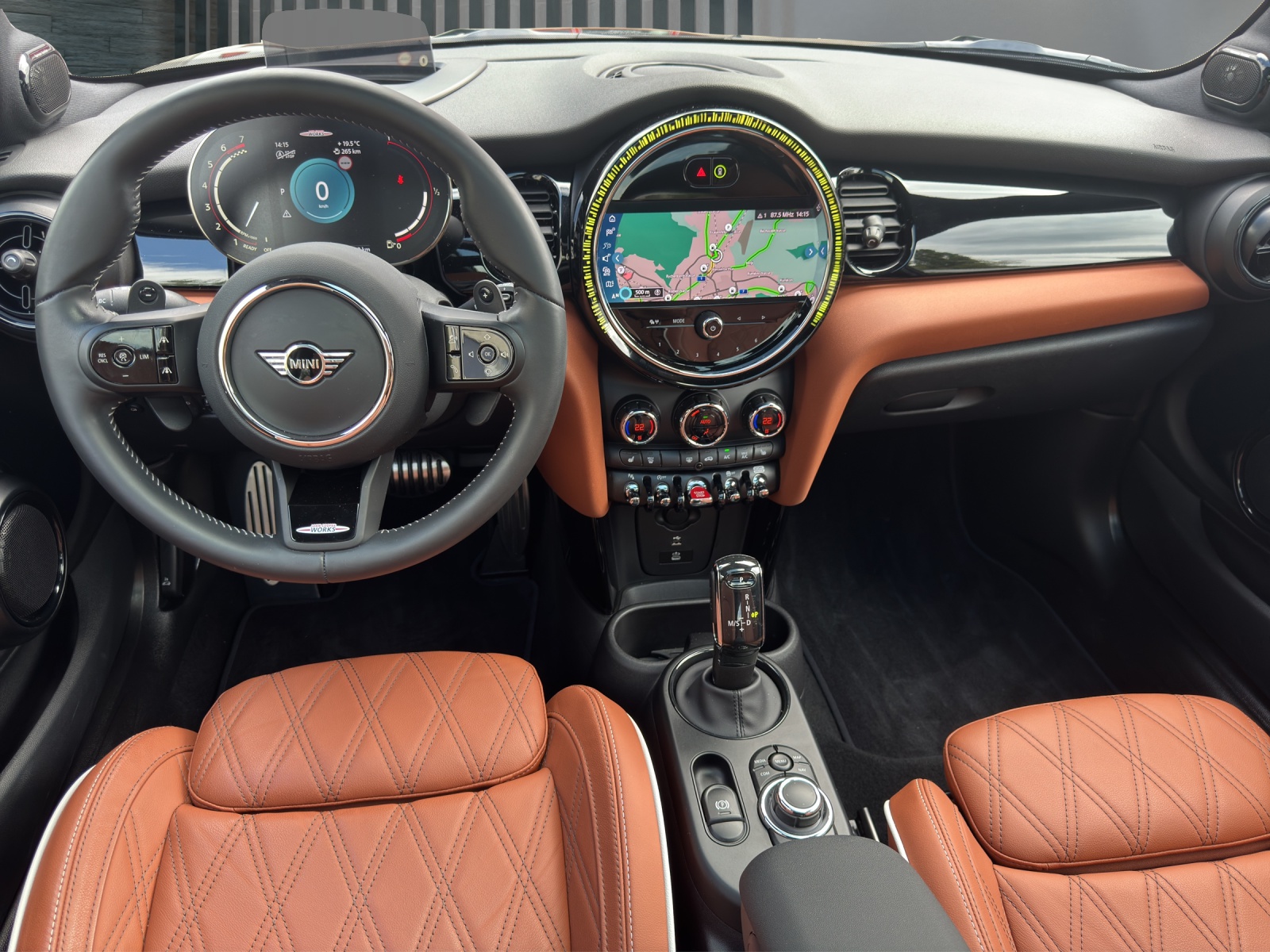 MINI F56 2.0i John Cooper Works JOHN COOPER WORKS TRIM-image-9