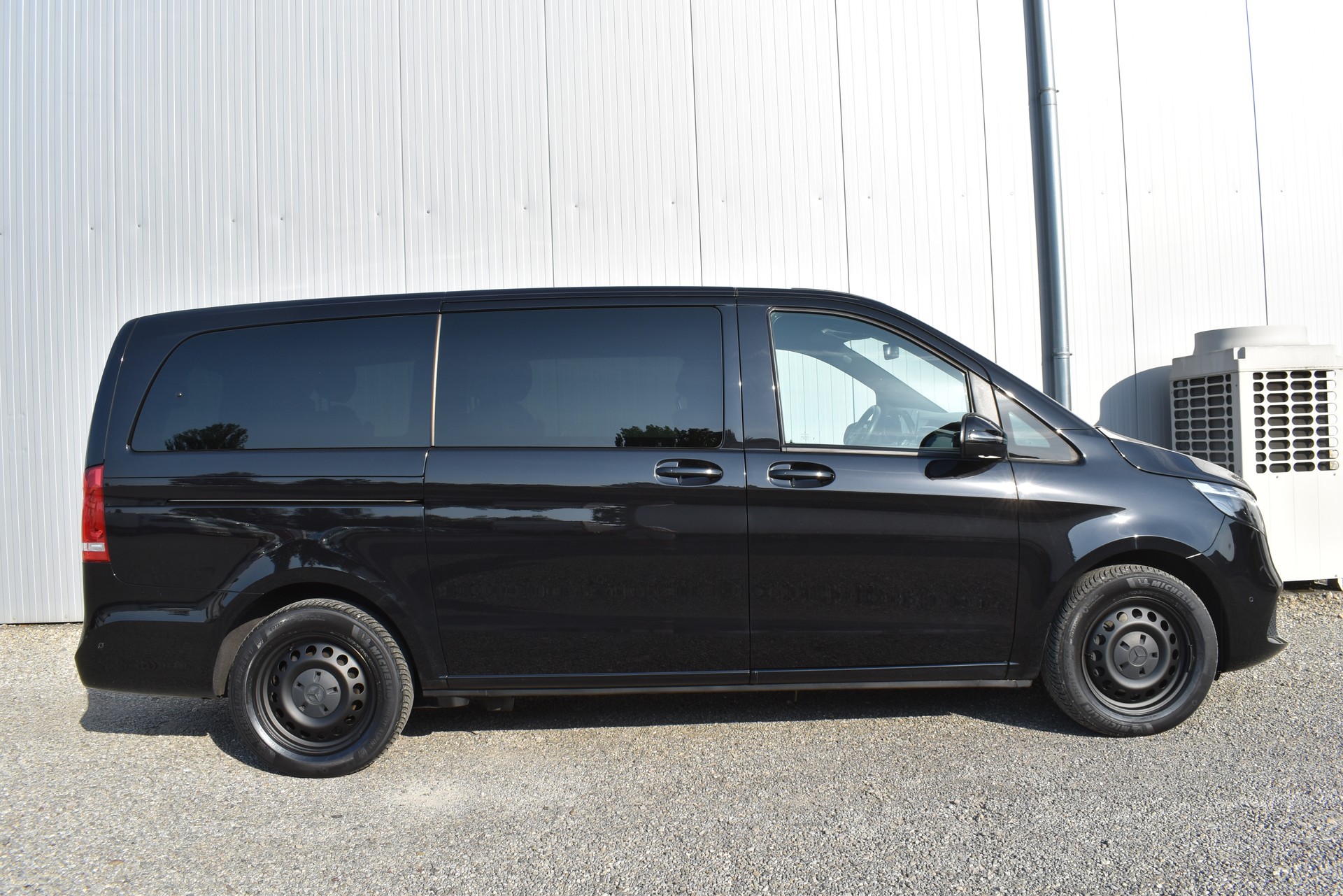 MERCEDES-BENZ V 300 d lang 4Matic 9G-Tronic-image-5