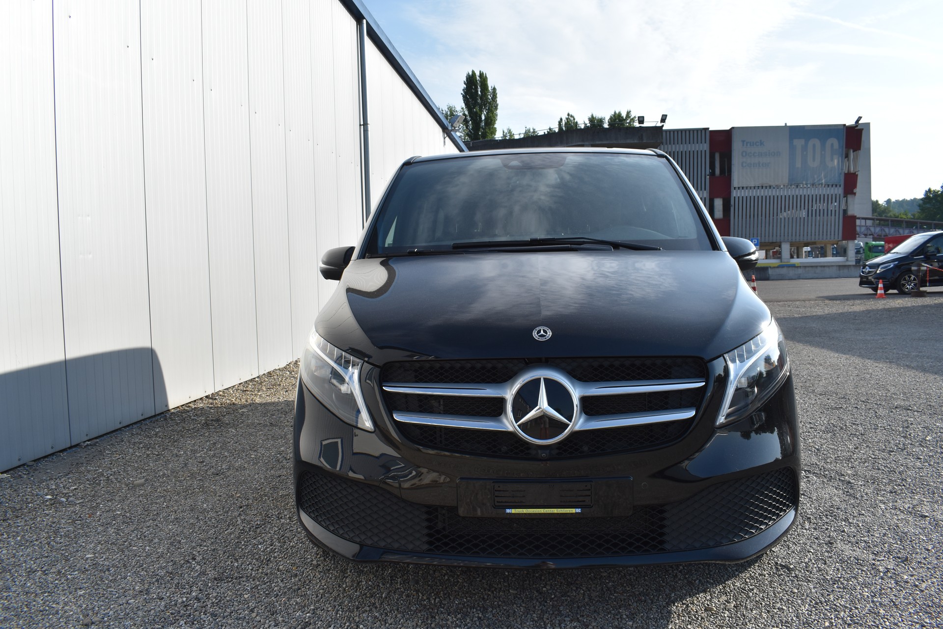 MERCEDES-BENZ V 300 d lang 4Matic 9G-Tronic-image-6