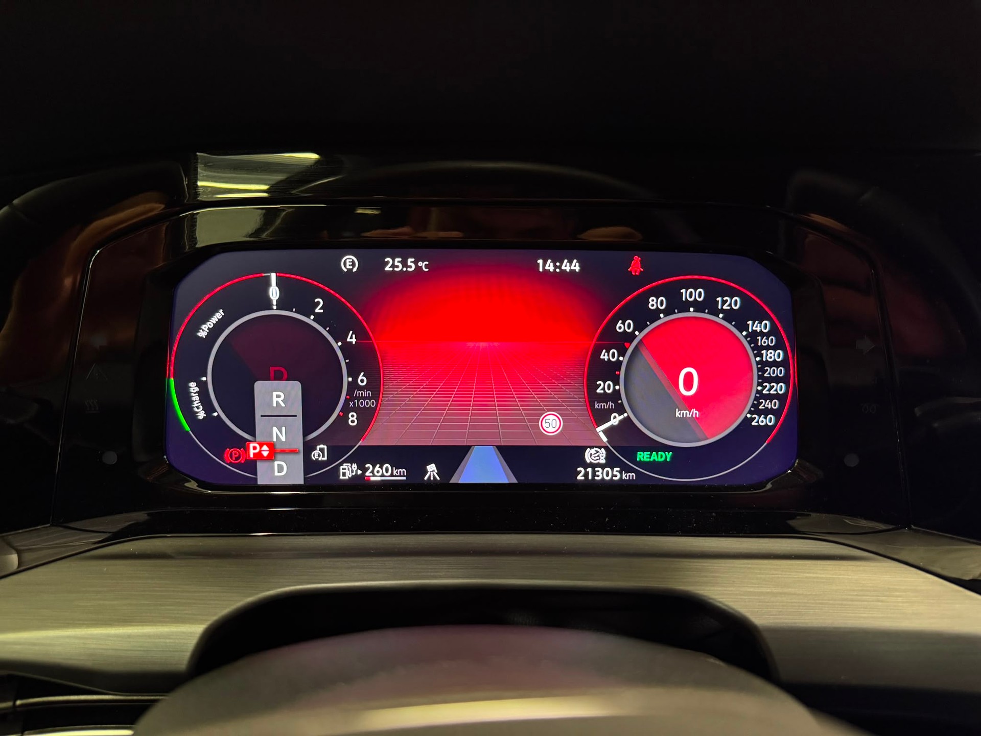 VW Golf 1.4 TSI PHEV Style-image-8