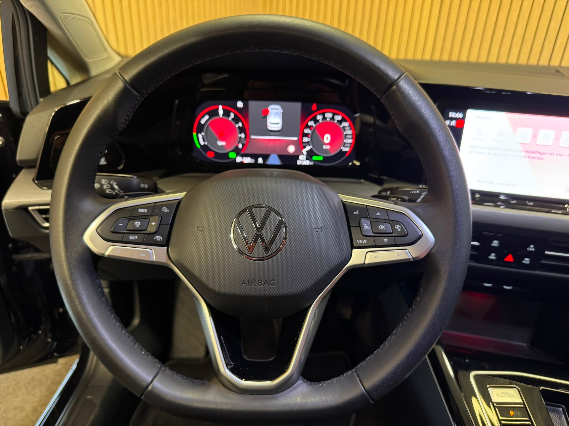 VW Golf 1.4 TSI PHEV Style-image-7