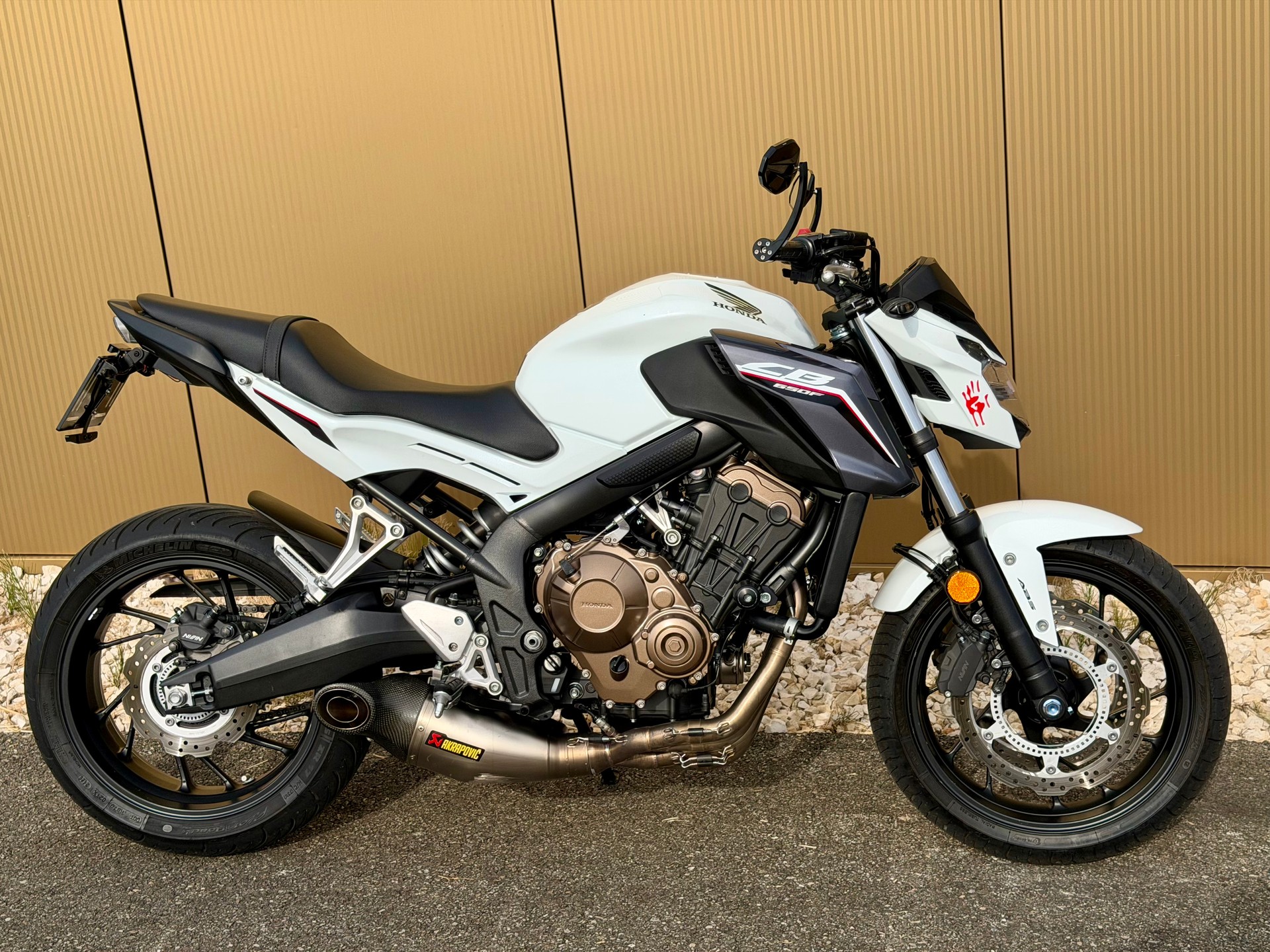 HONDA CB 650 F ABS-showroom-element-3
