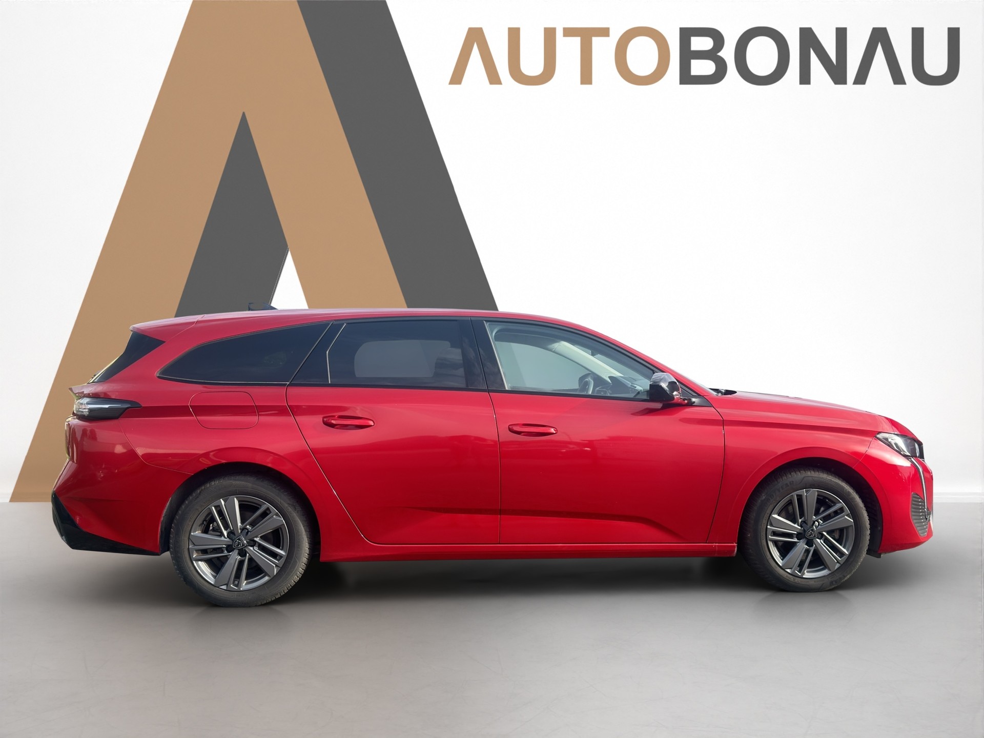 PEUGEOT 308 SW 1.2 PureTech Allure-image-5