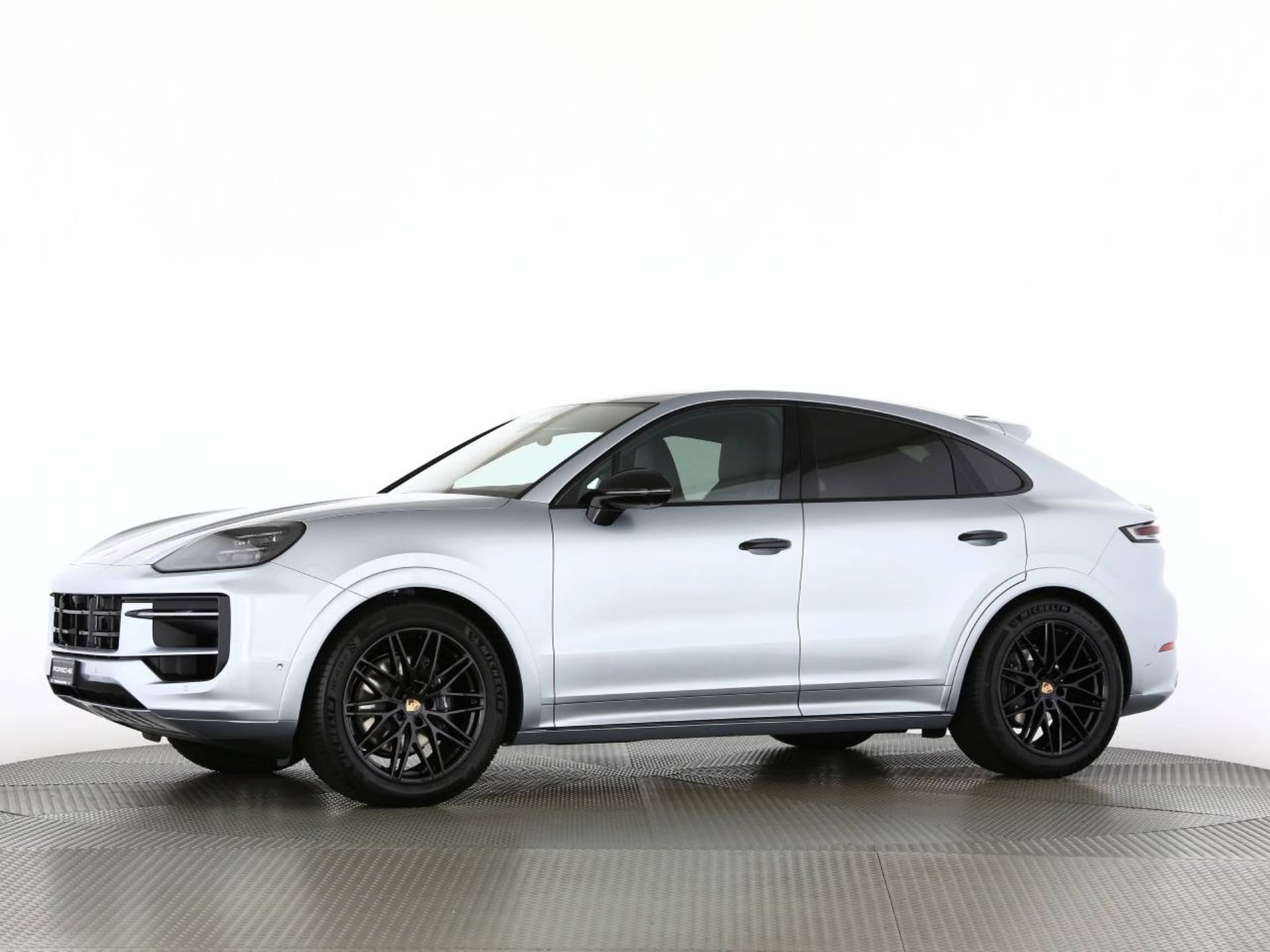 PORSCHE Cayenne Coupé Black Edition-image-10