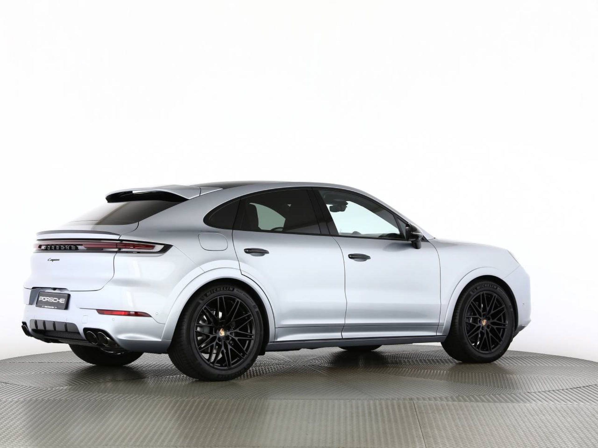 PORSCHE Cayenne Coupé Black Edition-image-21