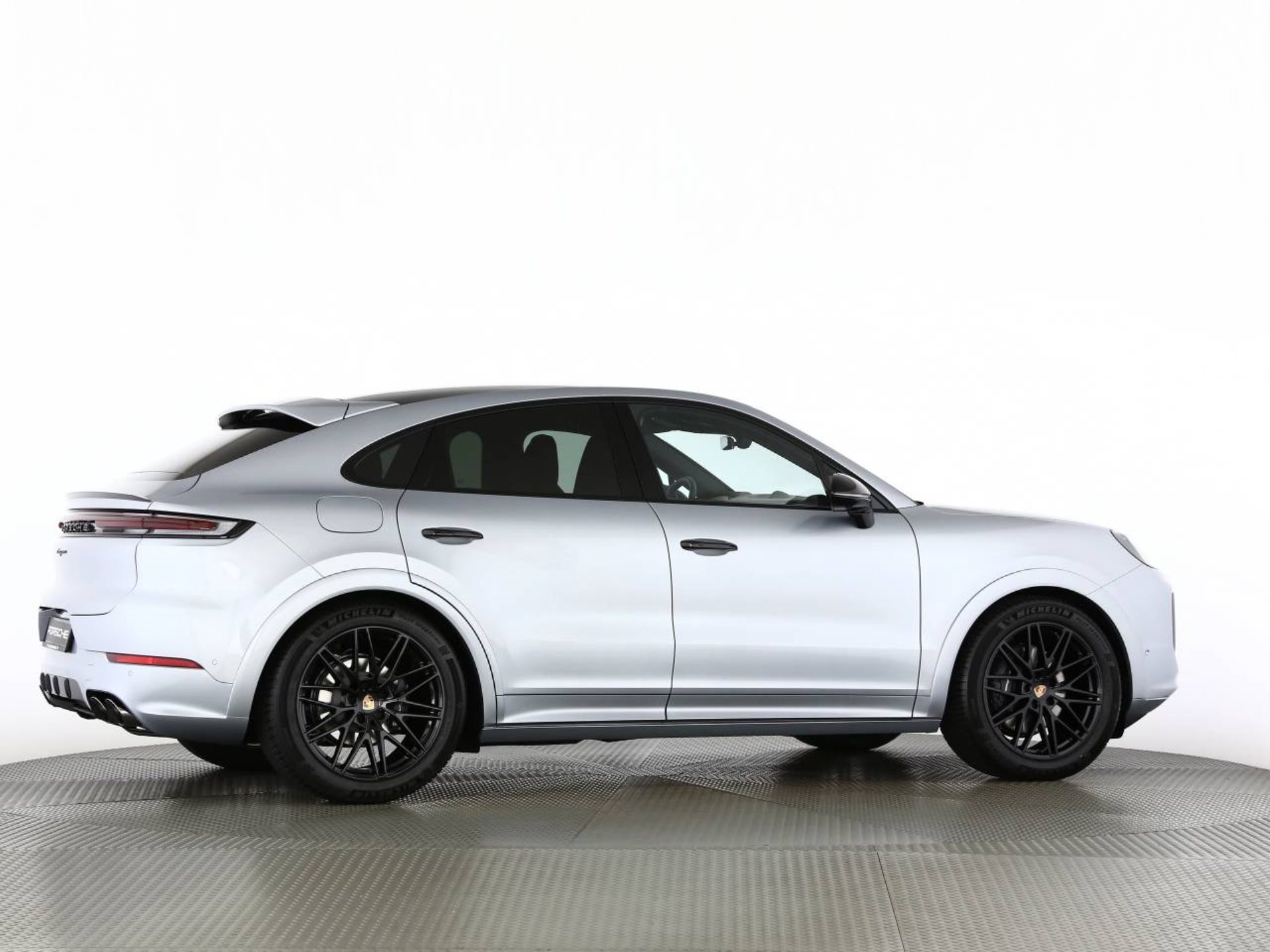 PORSCHE Cayenne Coupé Black Edition-image-22