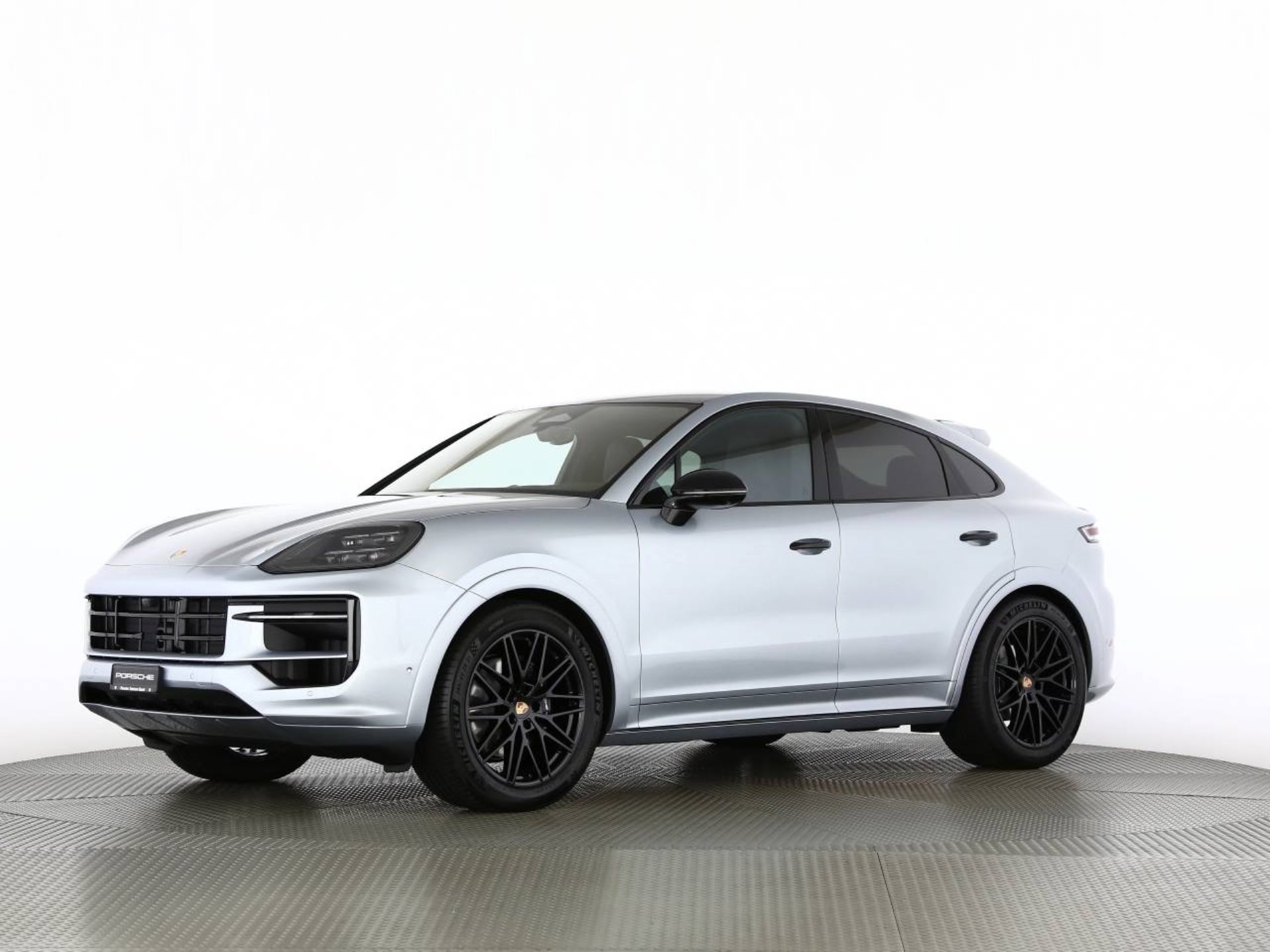 PORSCHE Cayenne Coupé Black Edition-image-9