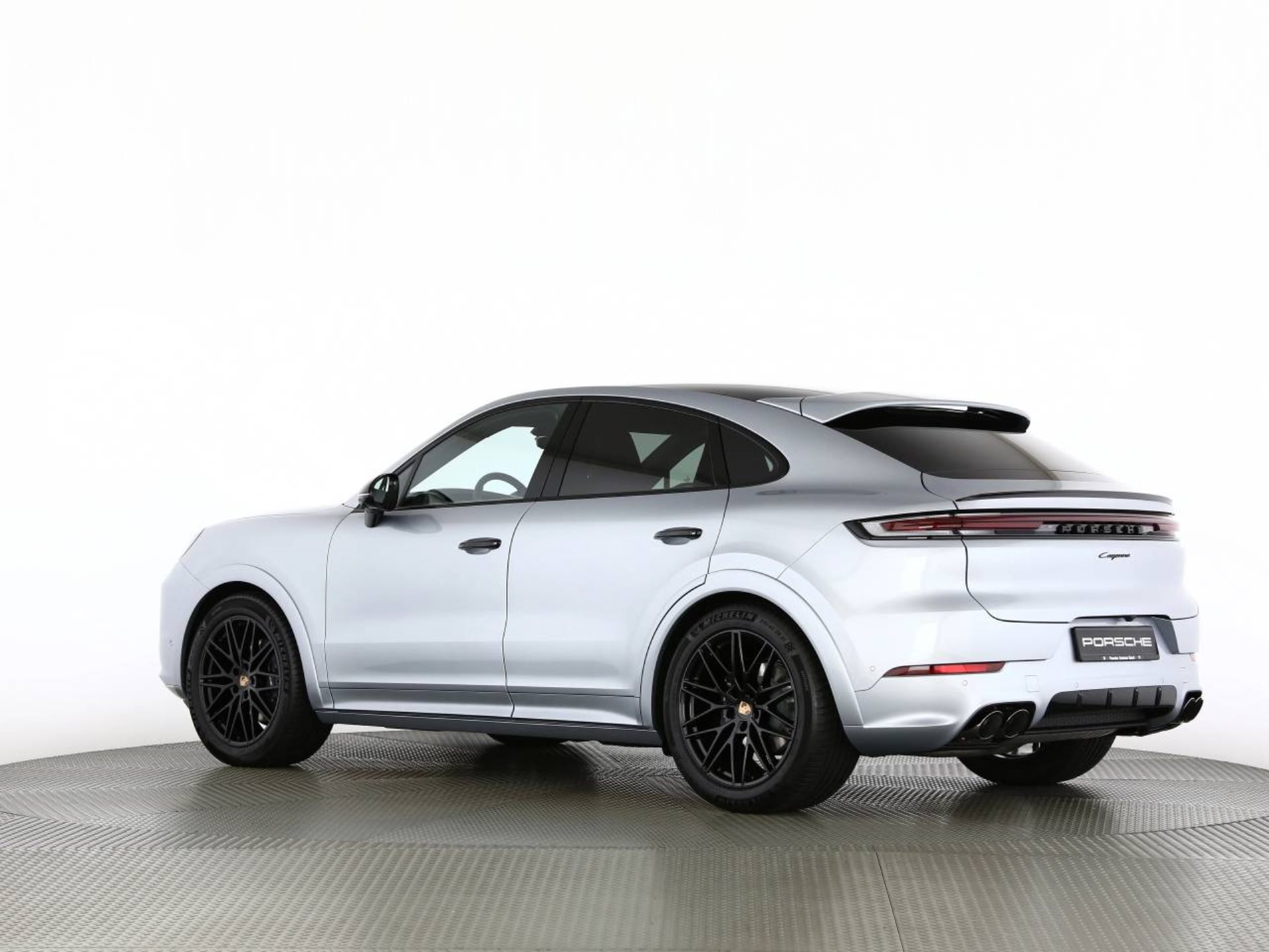 PORSCHE Cayenne Coupé Black Edition-image-15