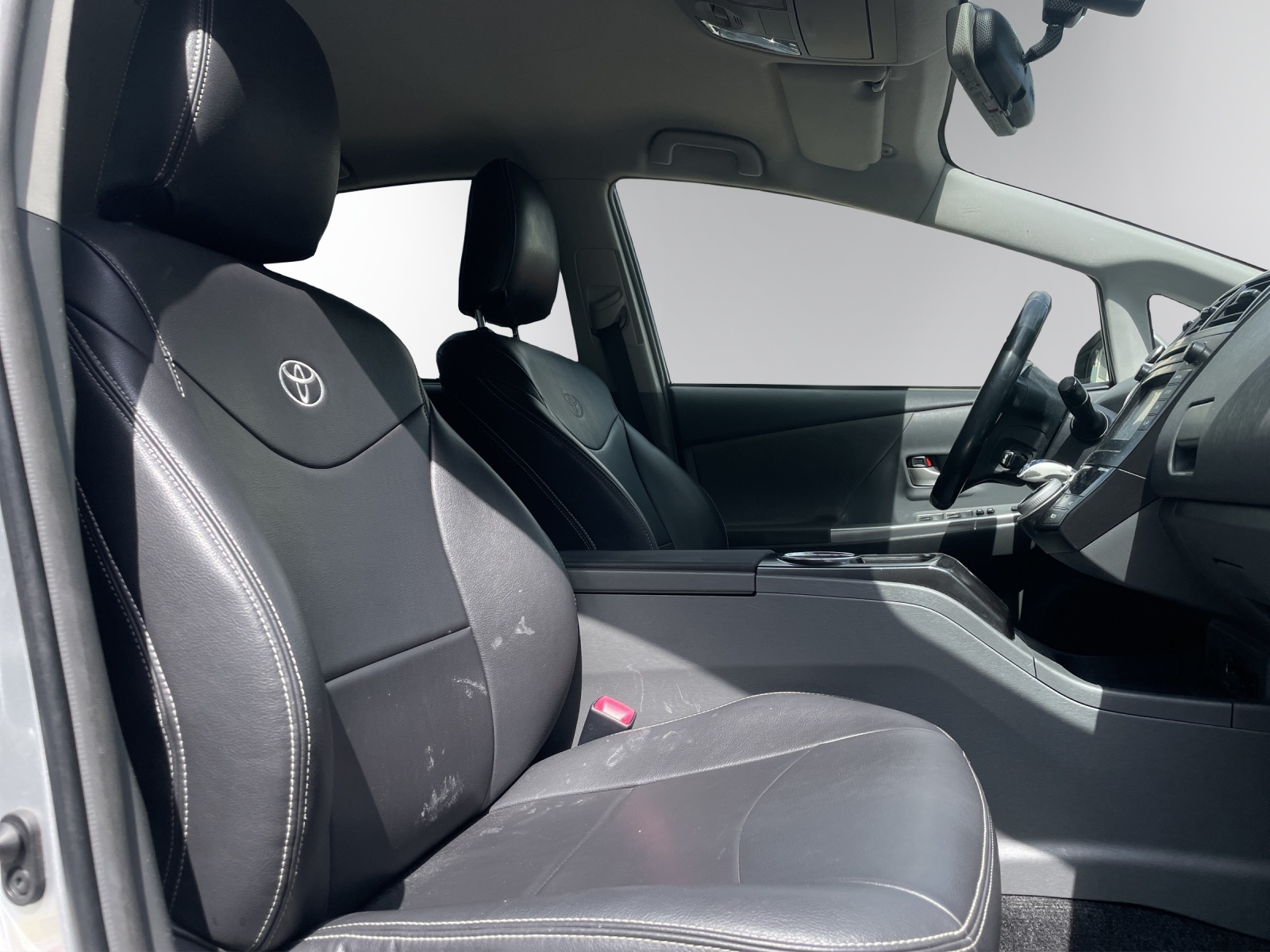 TOYOTA Prius+ 1.8 VVT-i HSD Sol-image-10