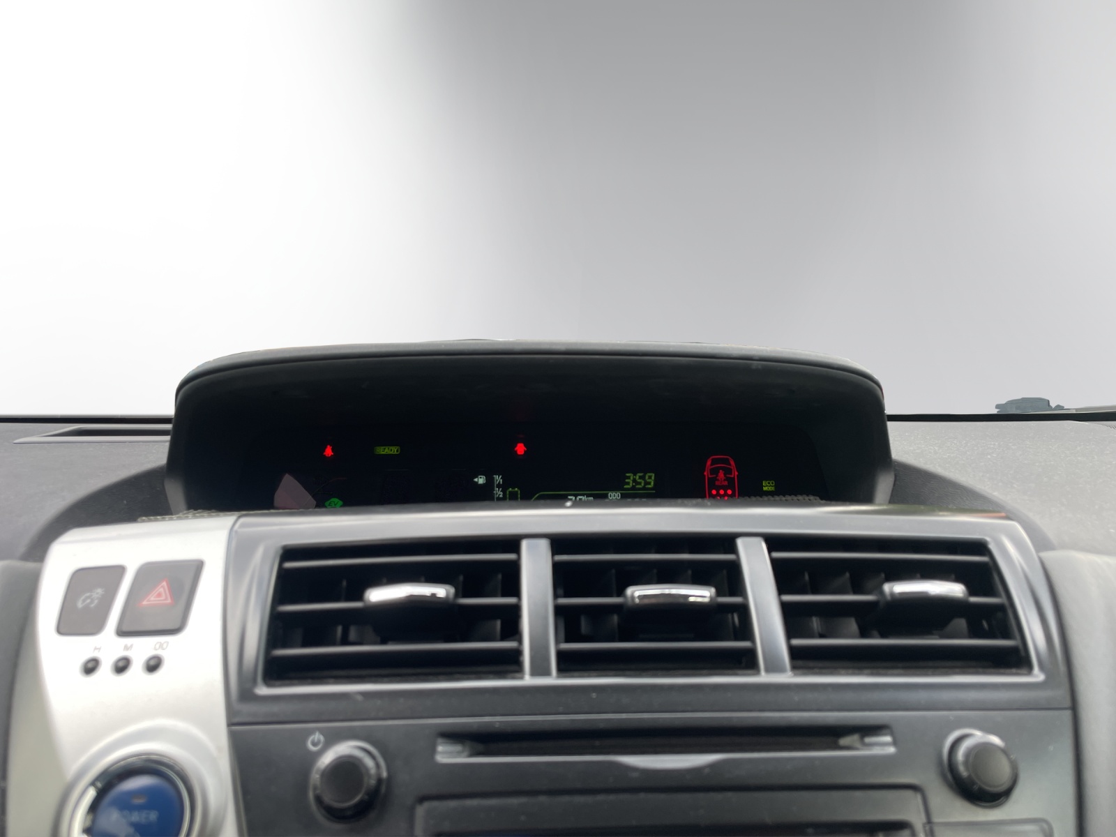 TOYOTA Prius+ 1.8 VVT-i HSD Sol-image-16