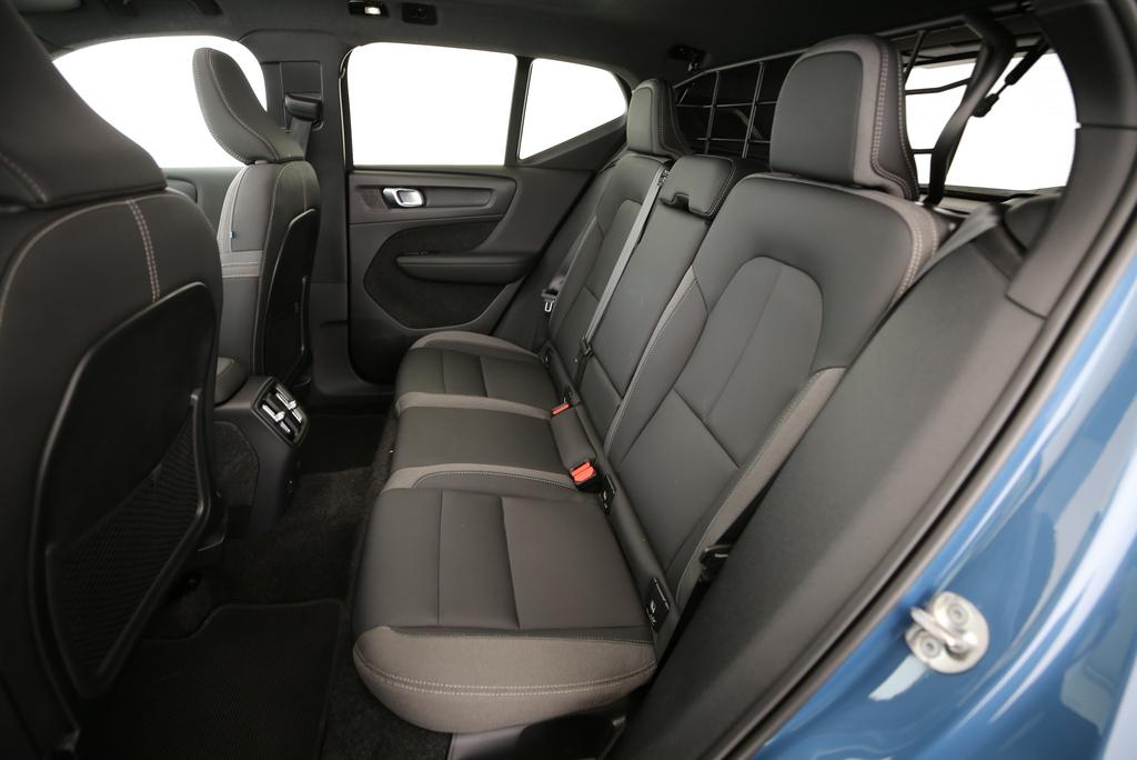 VOLVO XC40 P8 Twin Ultimate AWD-image-10