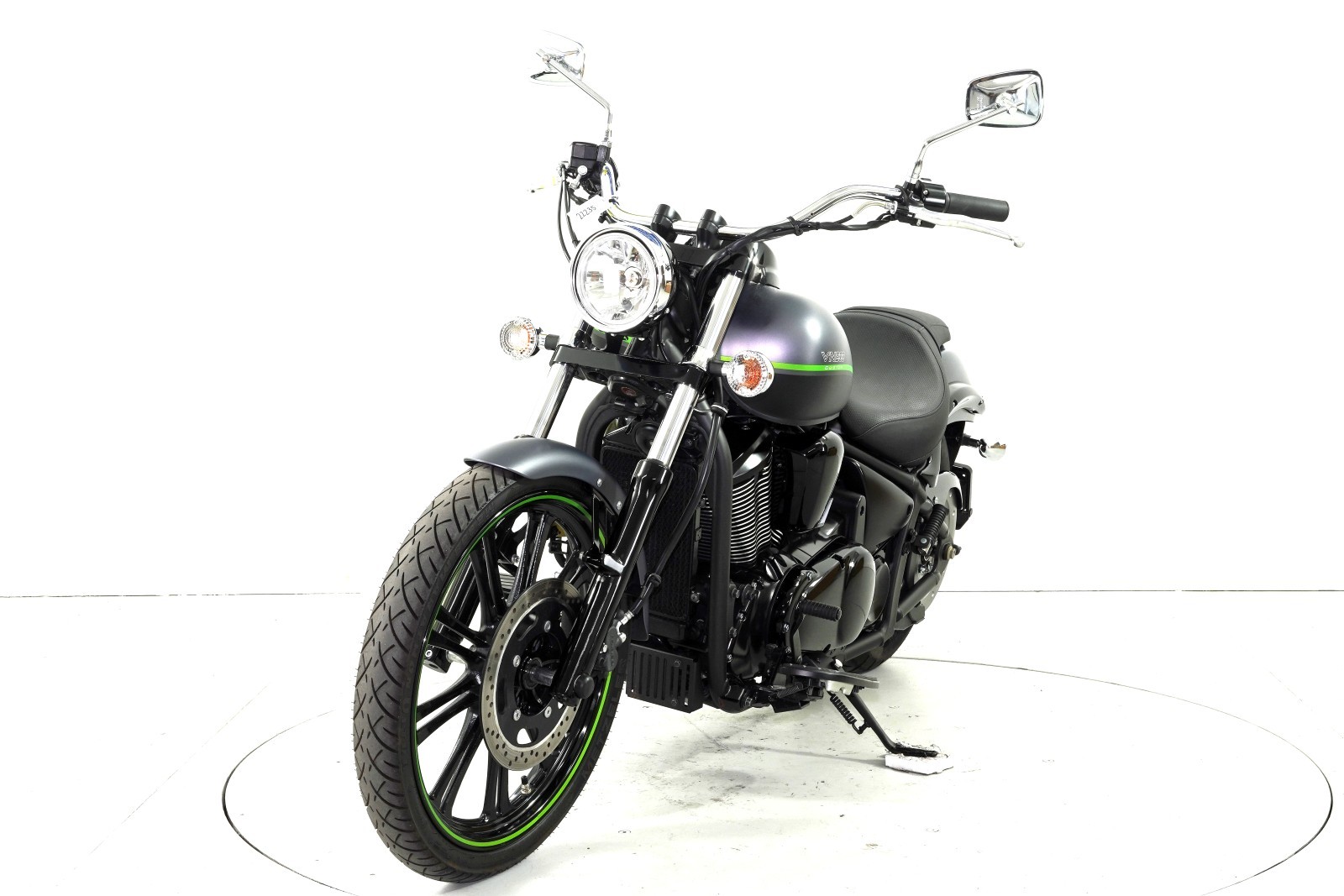 KAWASAKI VN 900 Custom ABS-showroom-element-2