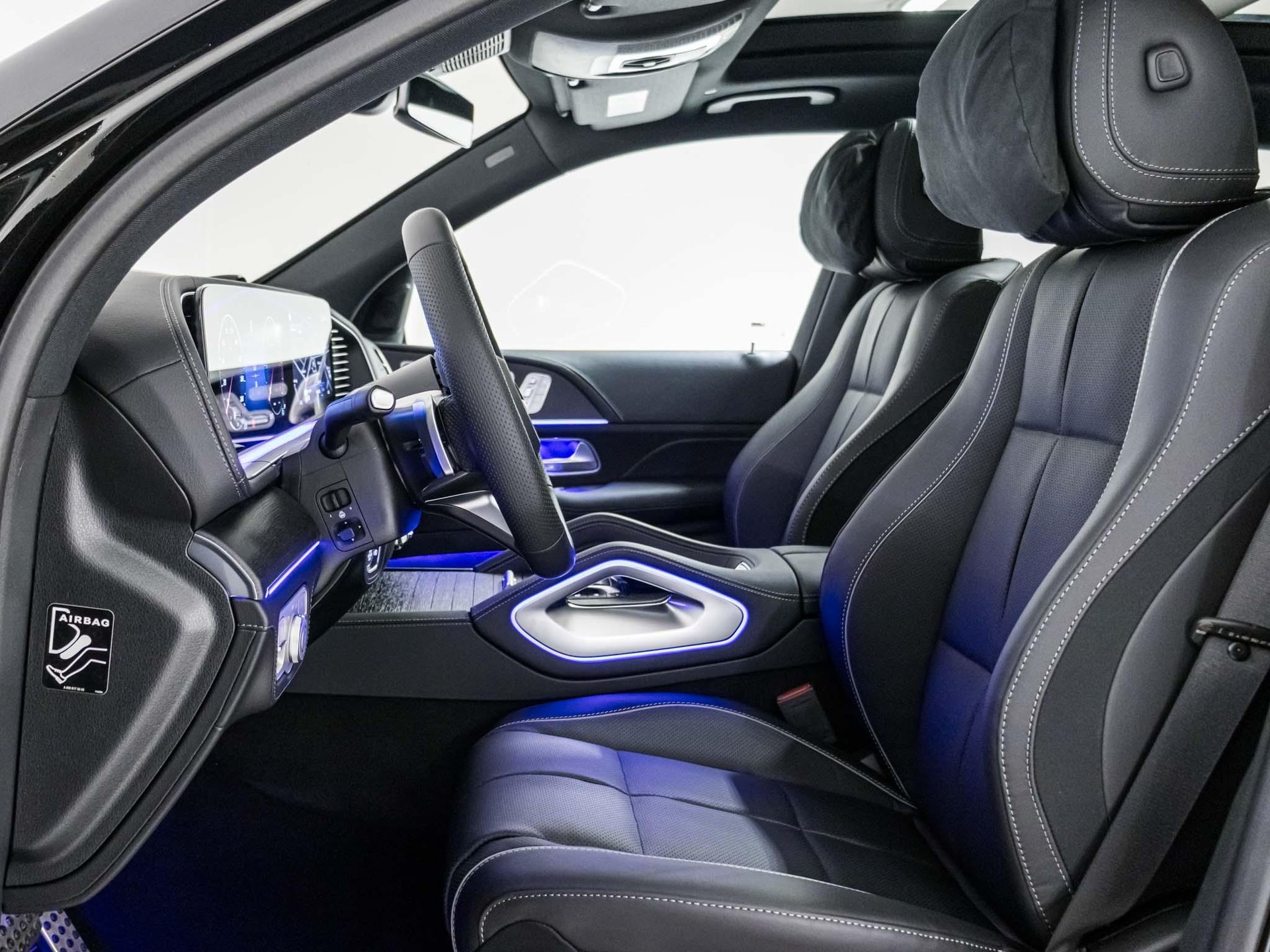 MERCEDES-BENZ GLS 450 d 4matic-image-6