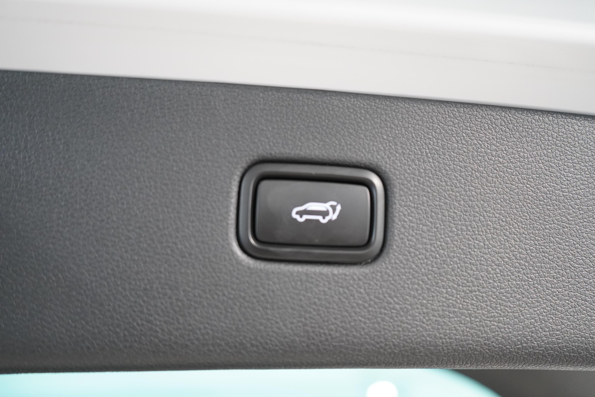 HYUNDAI Tucson 2.0 CRDi 185 Plena 4WD-image-23