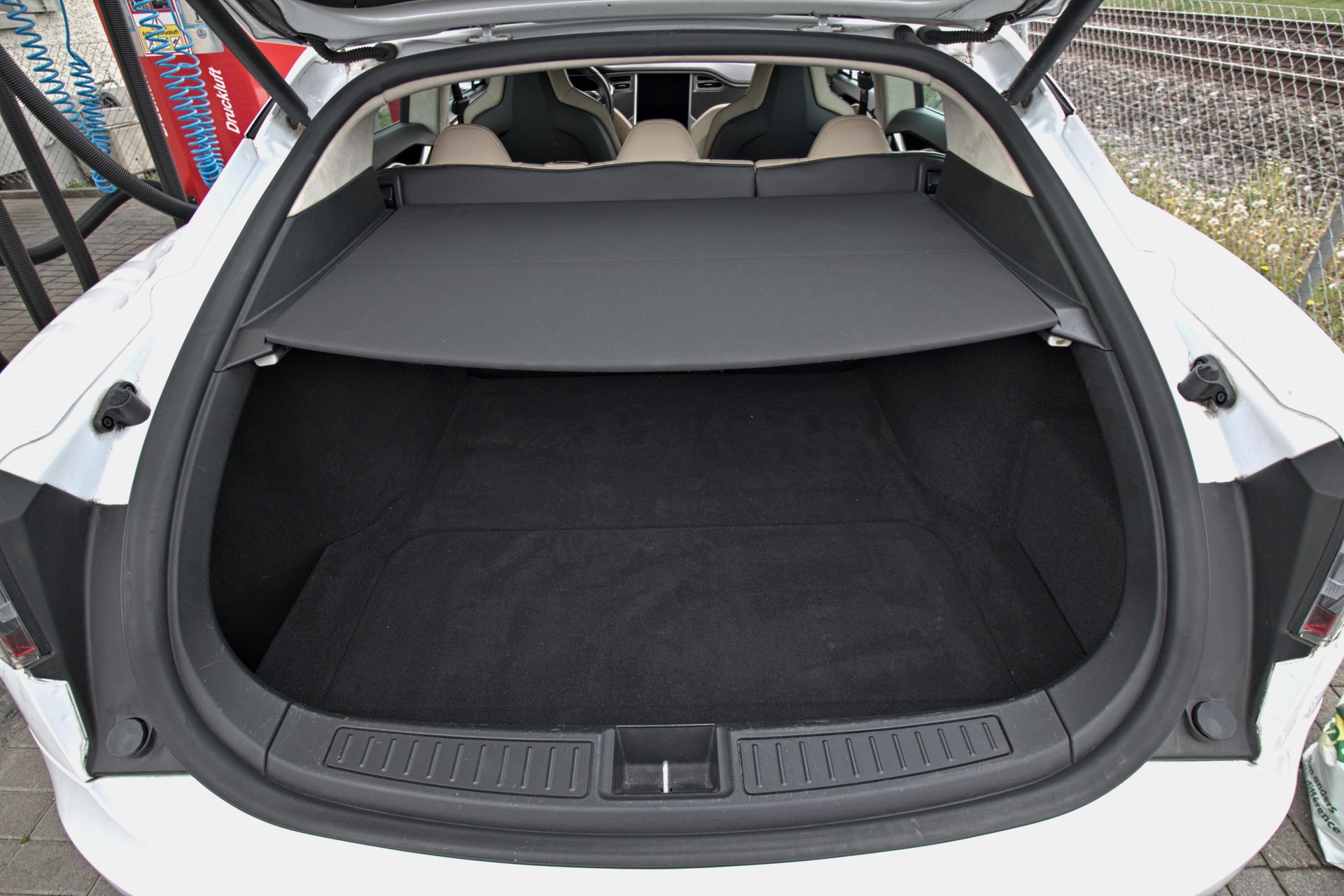 TESLA 85 Performance-image-10