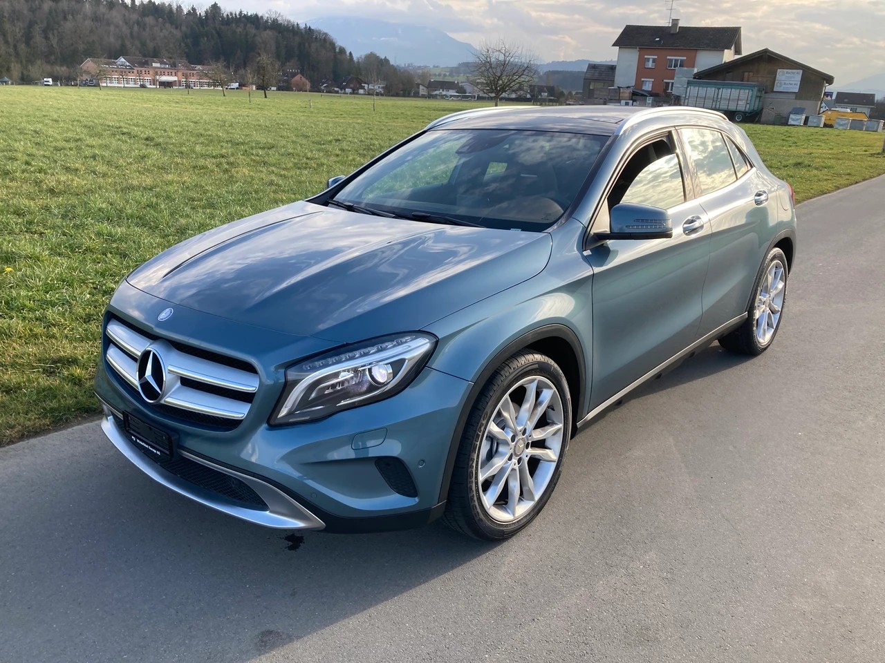 MERCEDES-BENZ GLA 220 CDI Urban 4Matic 7G-DCT-image-0