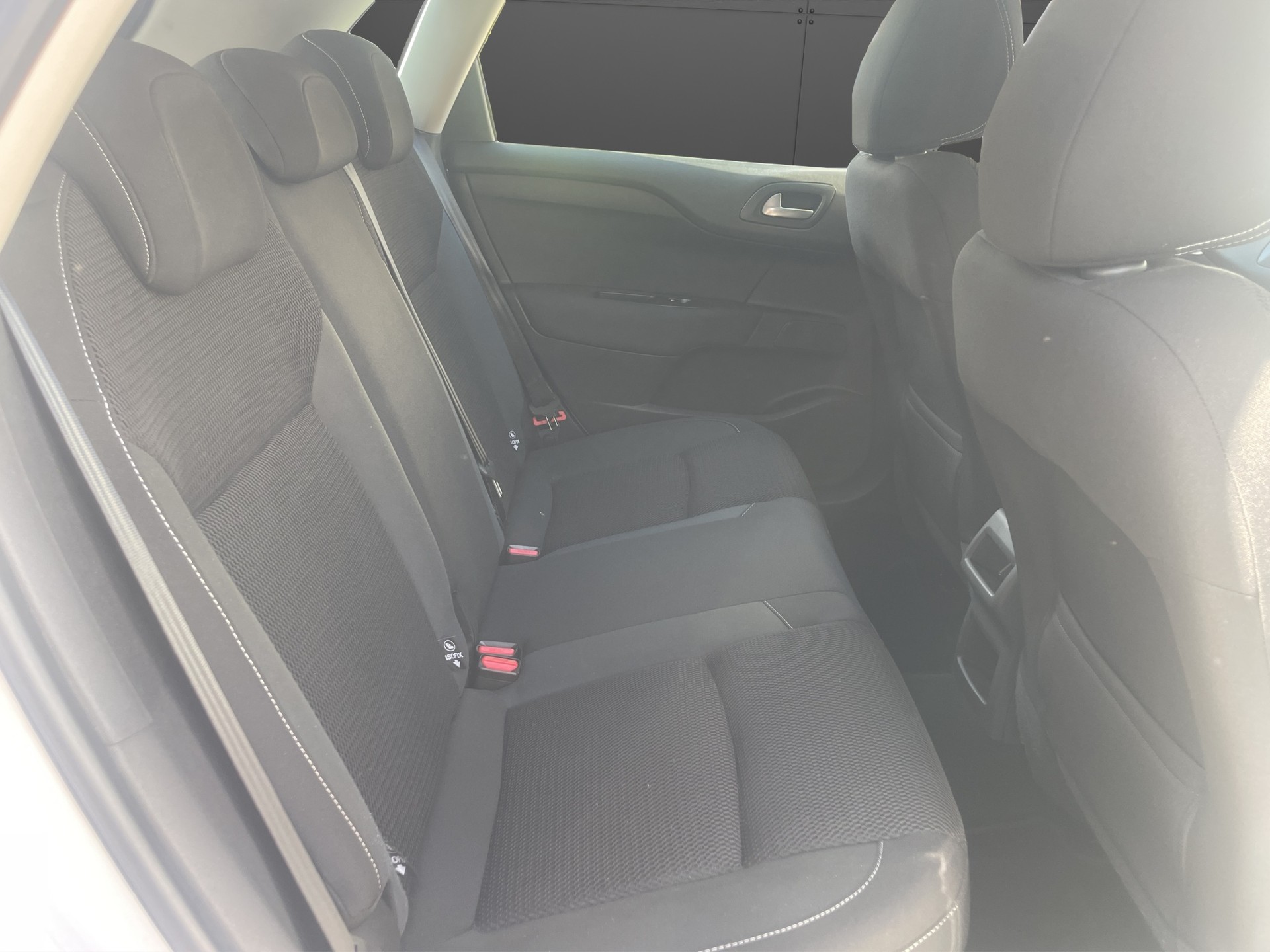 CITROEN C4 1.2 Pure Tech Feel-image-11