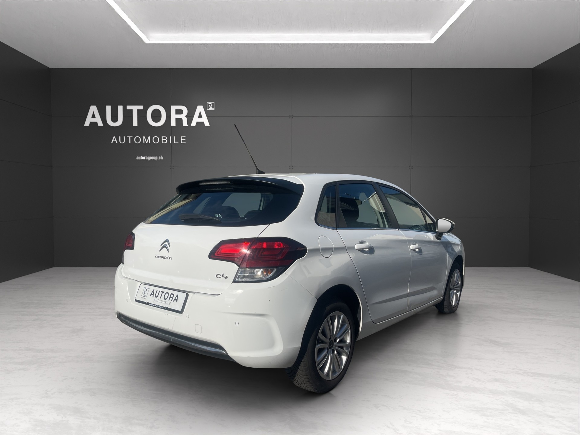 CITROEN C4 1.2 Pure Tech Feel-image-5