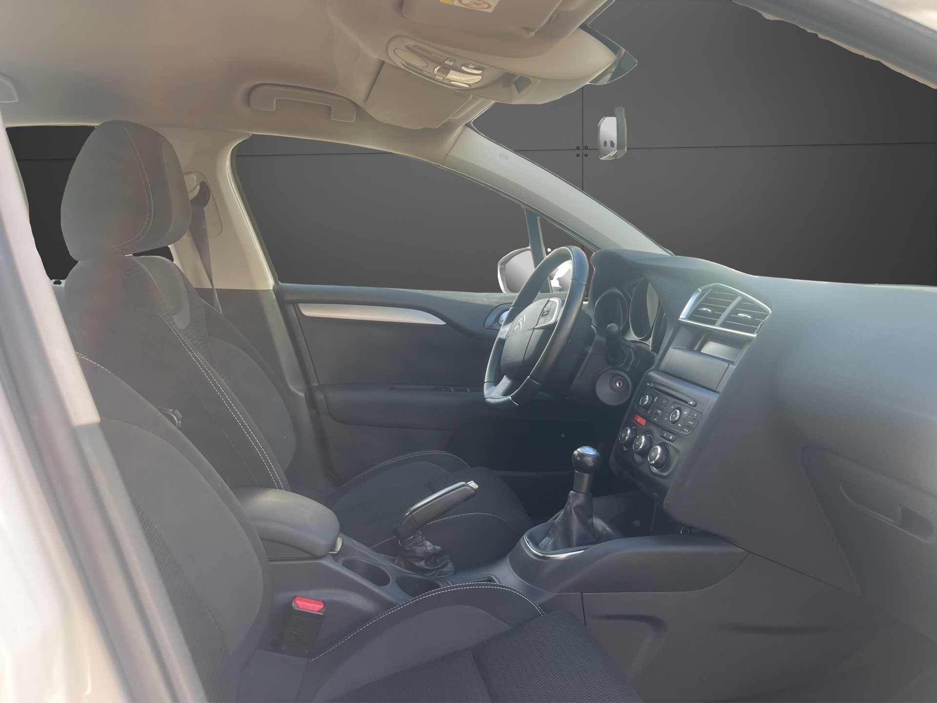 CITROEN C4 1.2 Pure Tech Feel-image-10