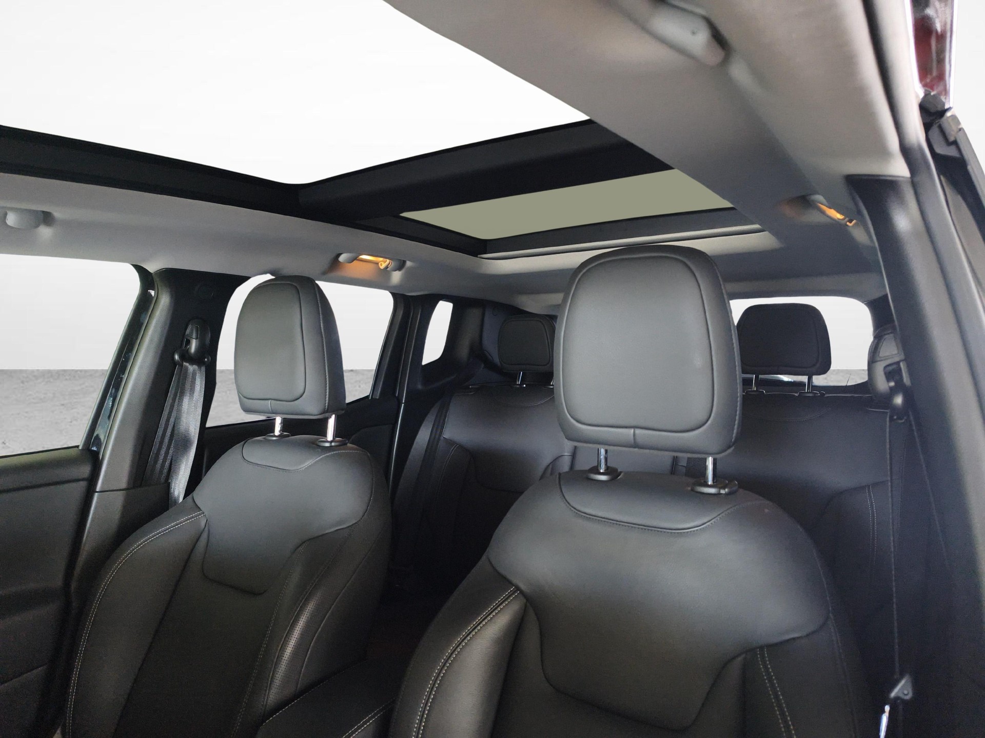 JEEP Renegade 1.5 Turbo Summit-image-10