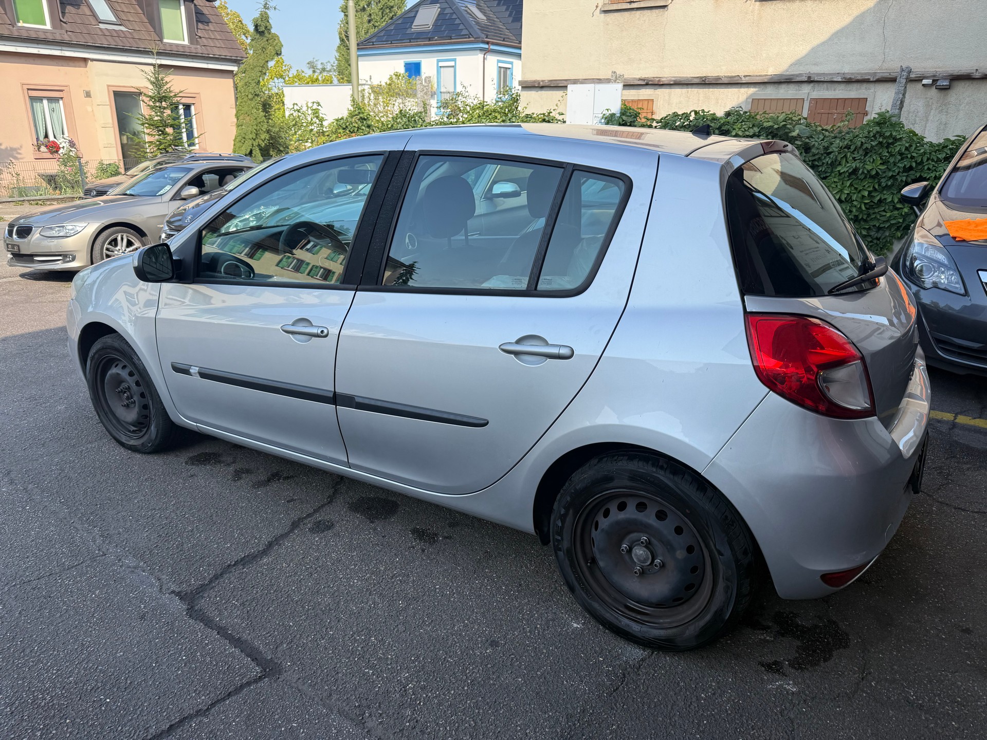 RENAULT Clio 1.2 16V Expression-image-2