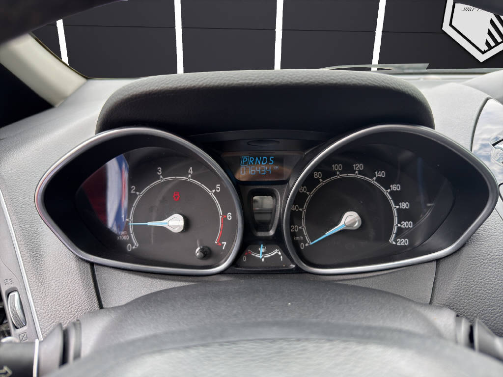 FORD B-Max 1.6i Ti-VCT Titanium FPS-image-11