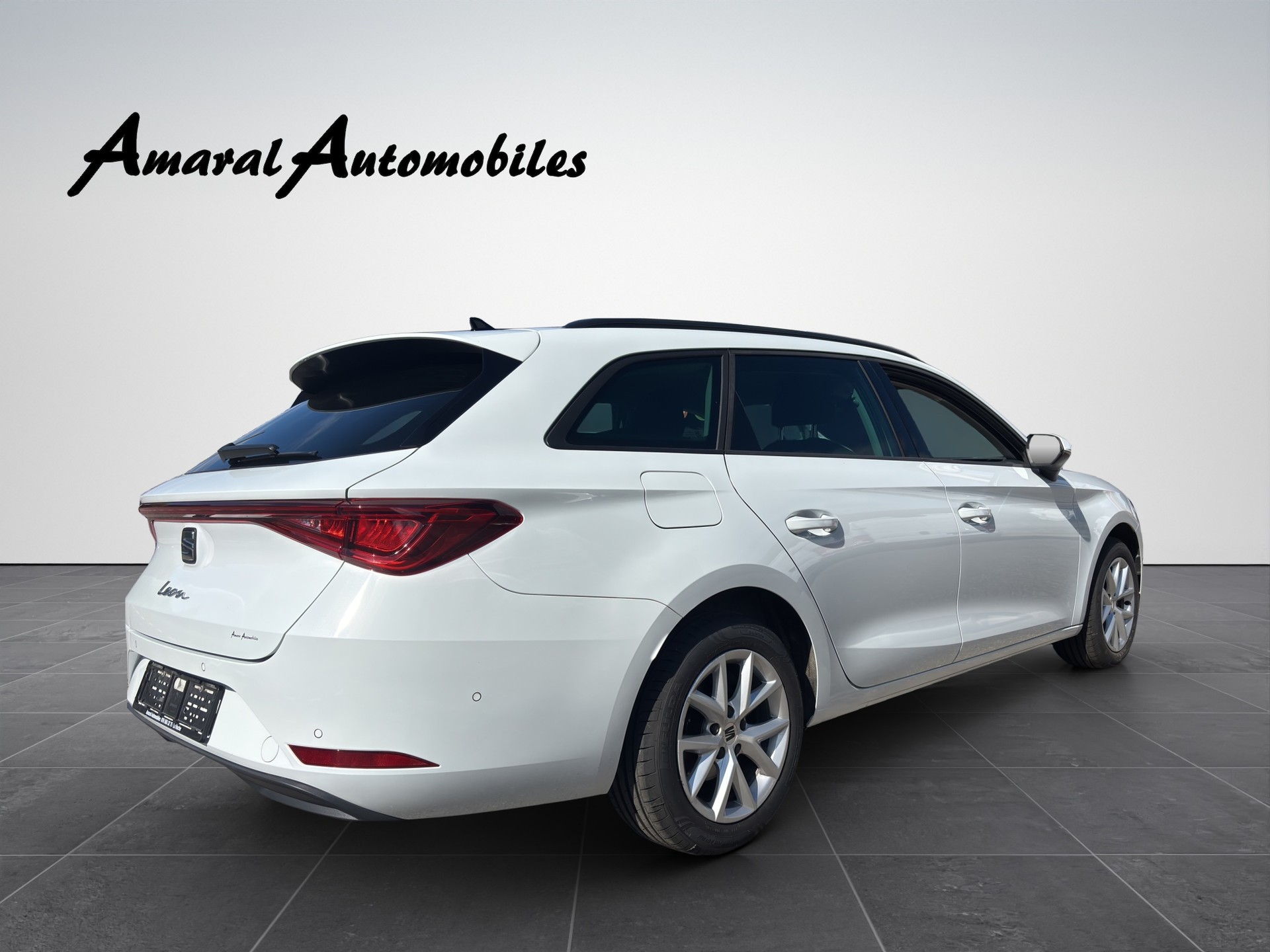 SEAT Leon ST 2.0 TDI EVO DSG 4Drive Style-image-5