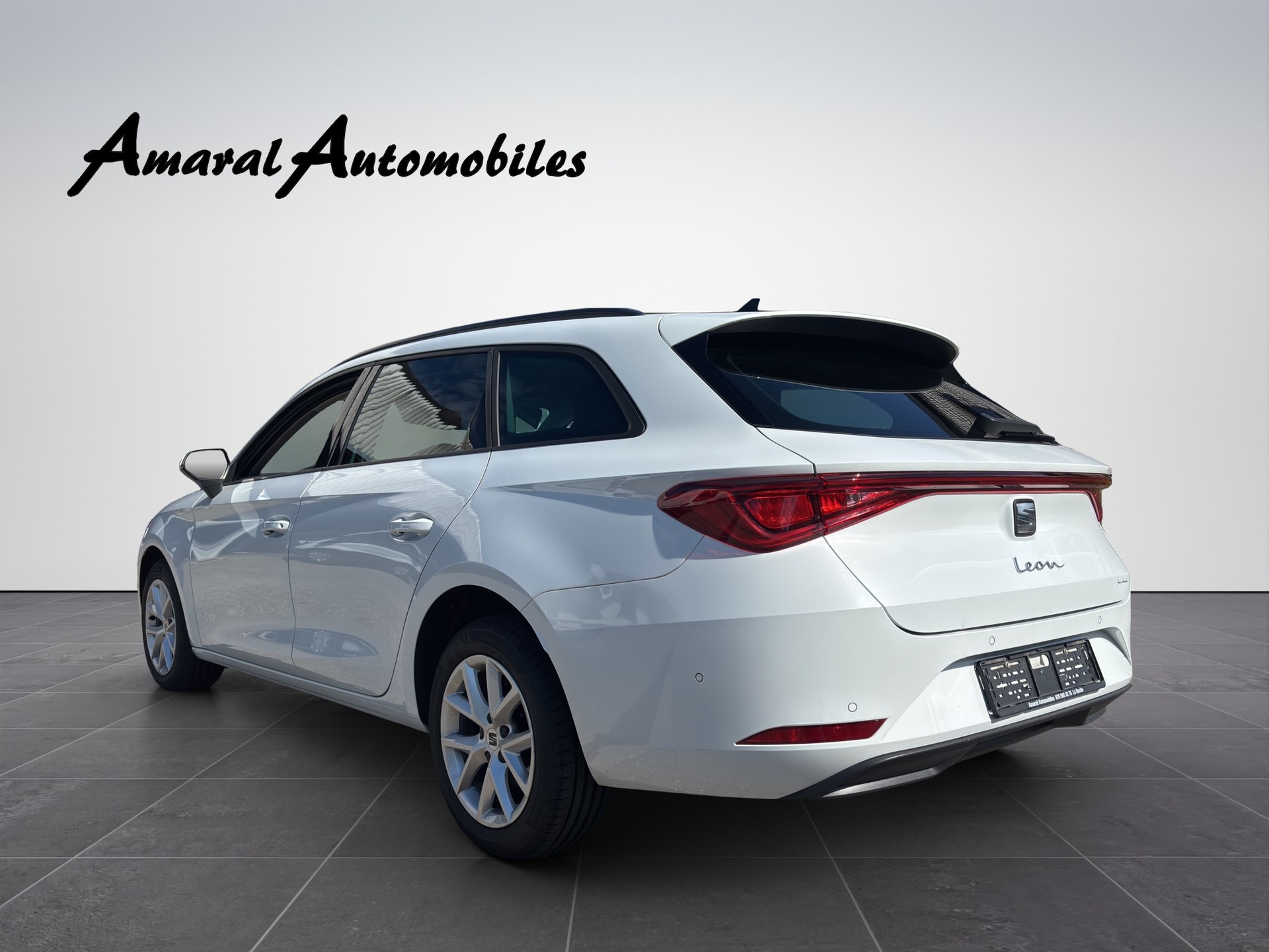 SEAT Leon ST 2.0 TDI EVO DSG 4Drive Style-image-3