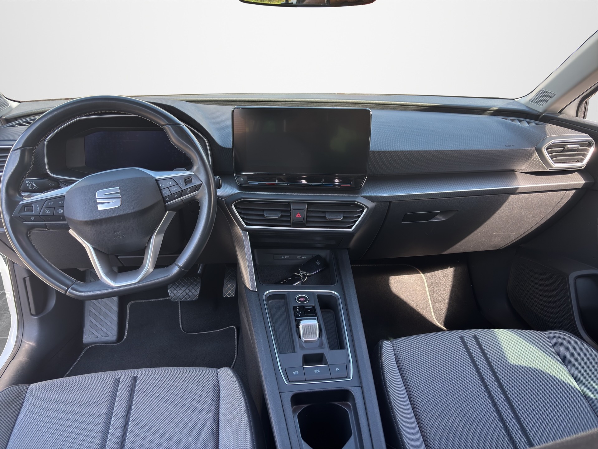 SEAT Leon ST 2.0 TDI EVO DSG 4Drive Style-image-10
