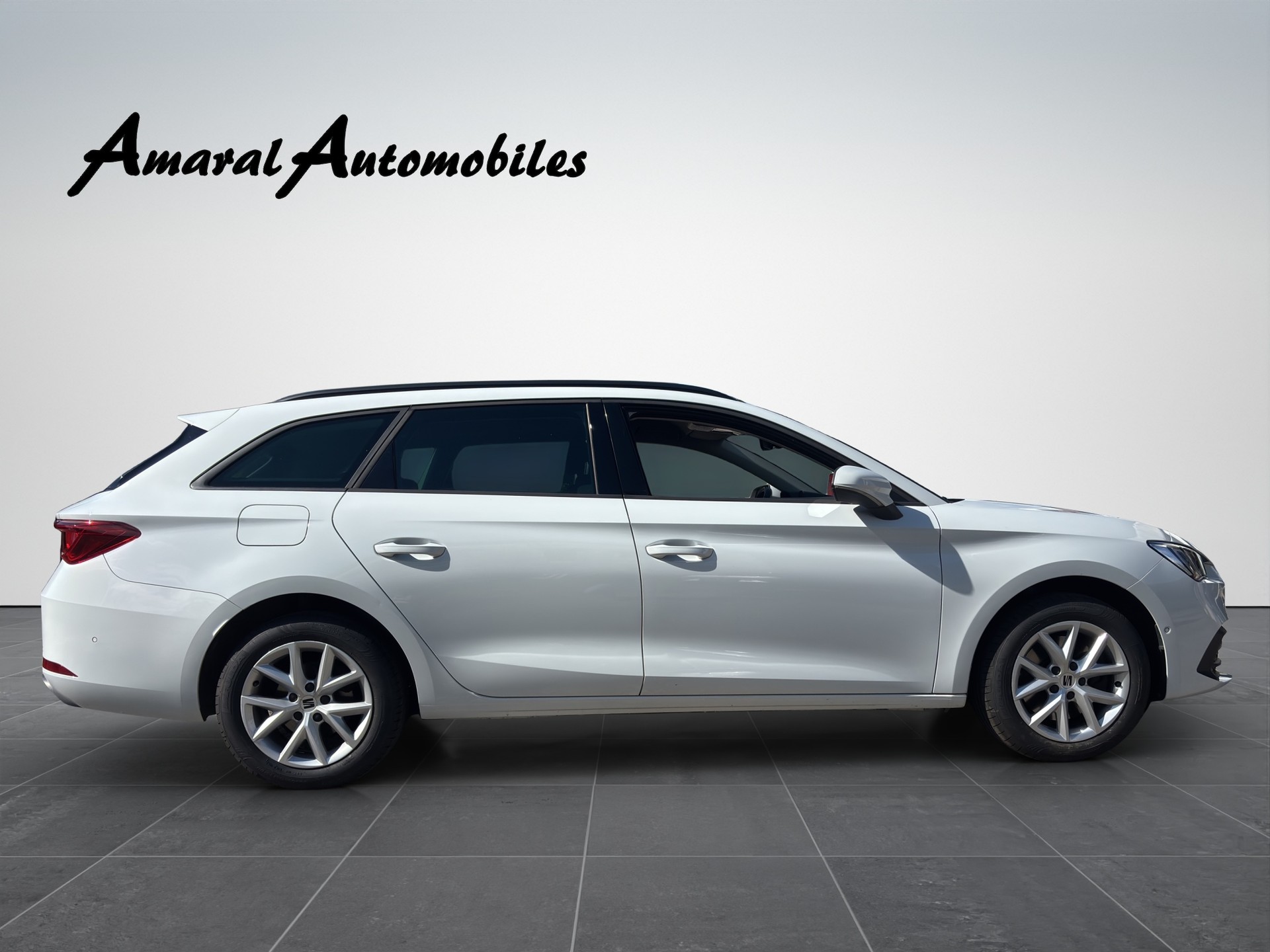 SEAT Leon ST 2.0 TDI EVO DSG 4Drive Style-image-6
