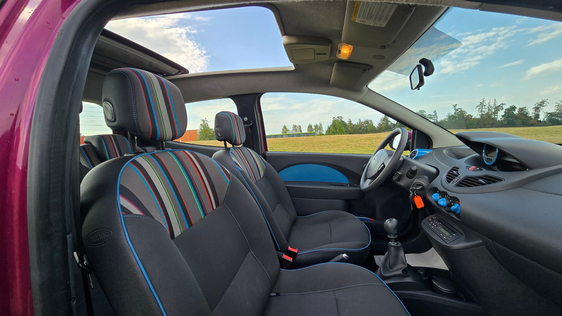 RENAULT Twingo 1.2 16V Liberty-image-19