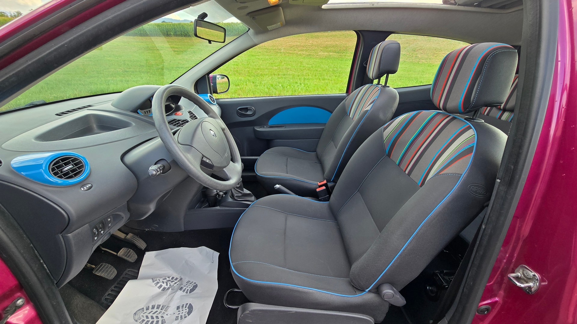 RENAULT Twingo 1.2 16V Liberty-image-16