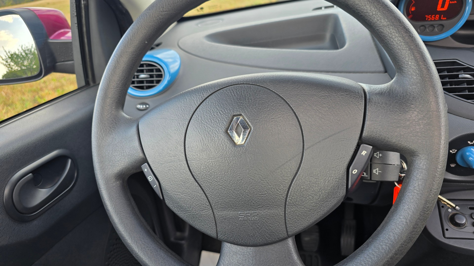 RENAULT Twingo 1.2 16V Liberty-image-22