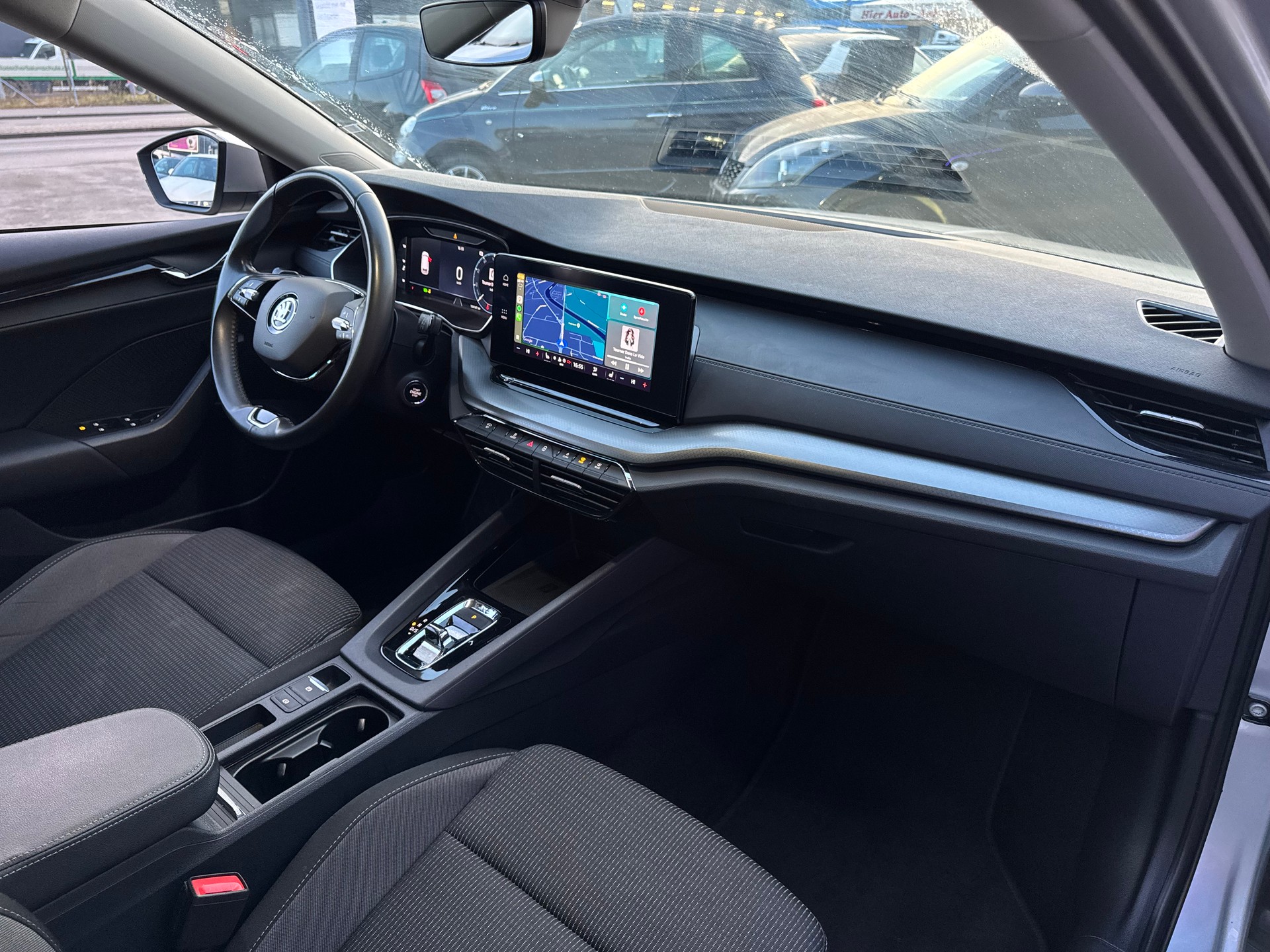 SKODA Octavia Combi 2.0 TDI DSG Ambition 4x4-image-18
