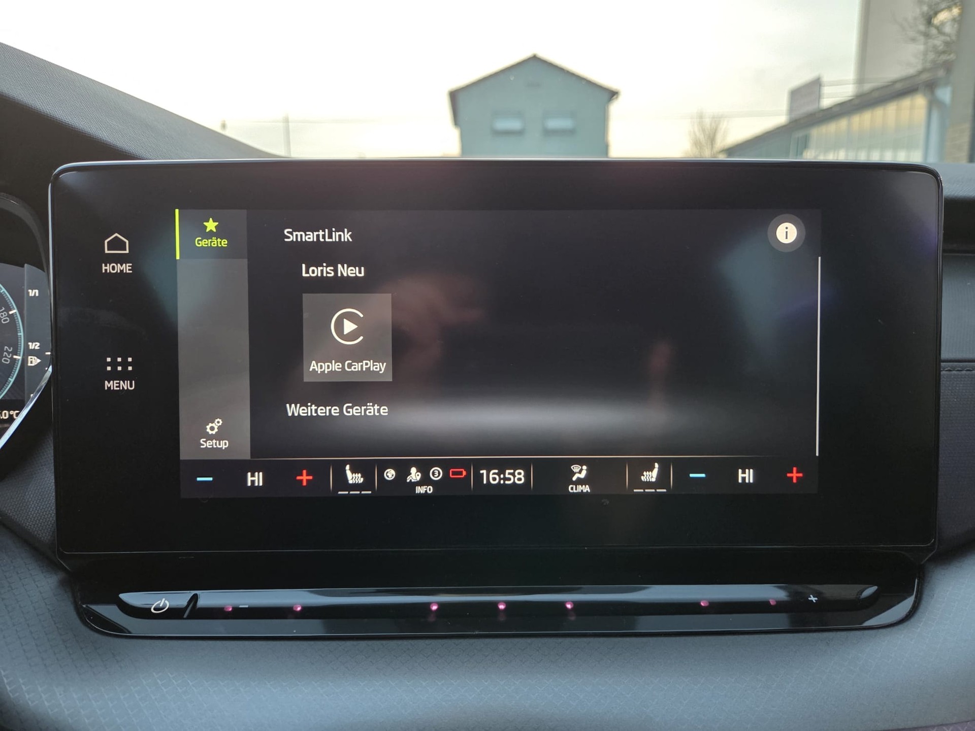 SKODA Octavia Combi 2.0 TDI DSG Ambition 4x4-image-26