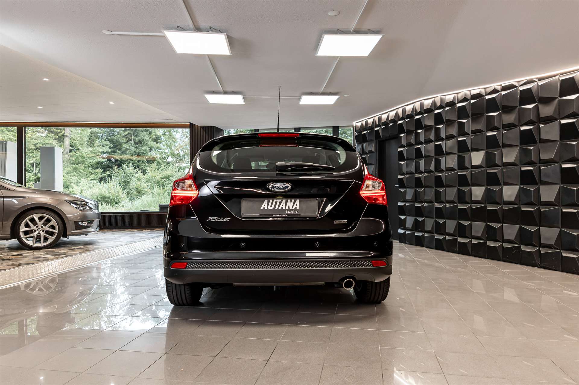 FORD Focus 1.6 SCTi Titanium-image-4